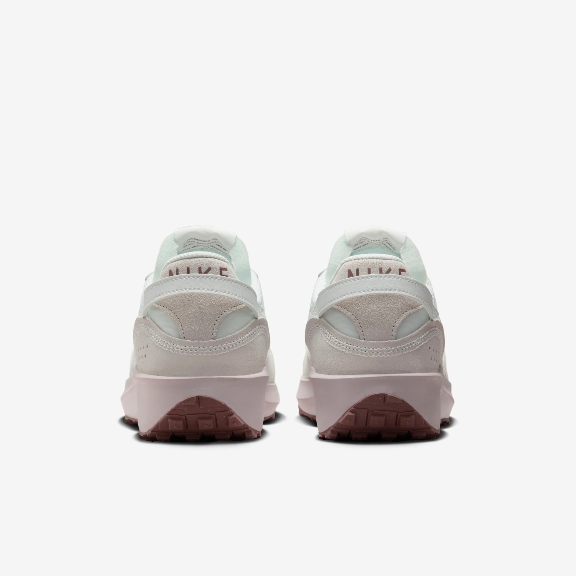 Tênis Nike Waffle Debut Feminino - Foto 6