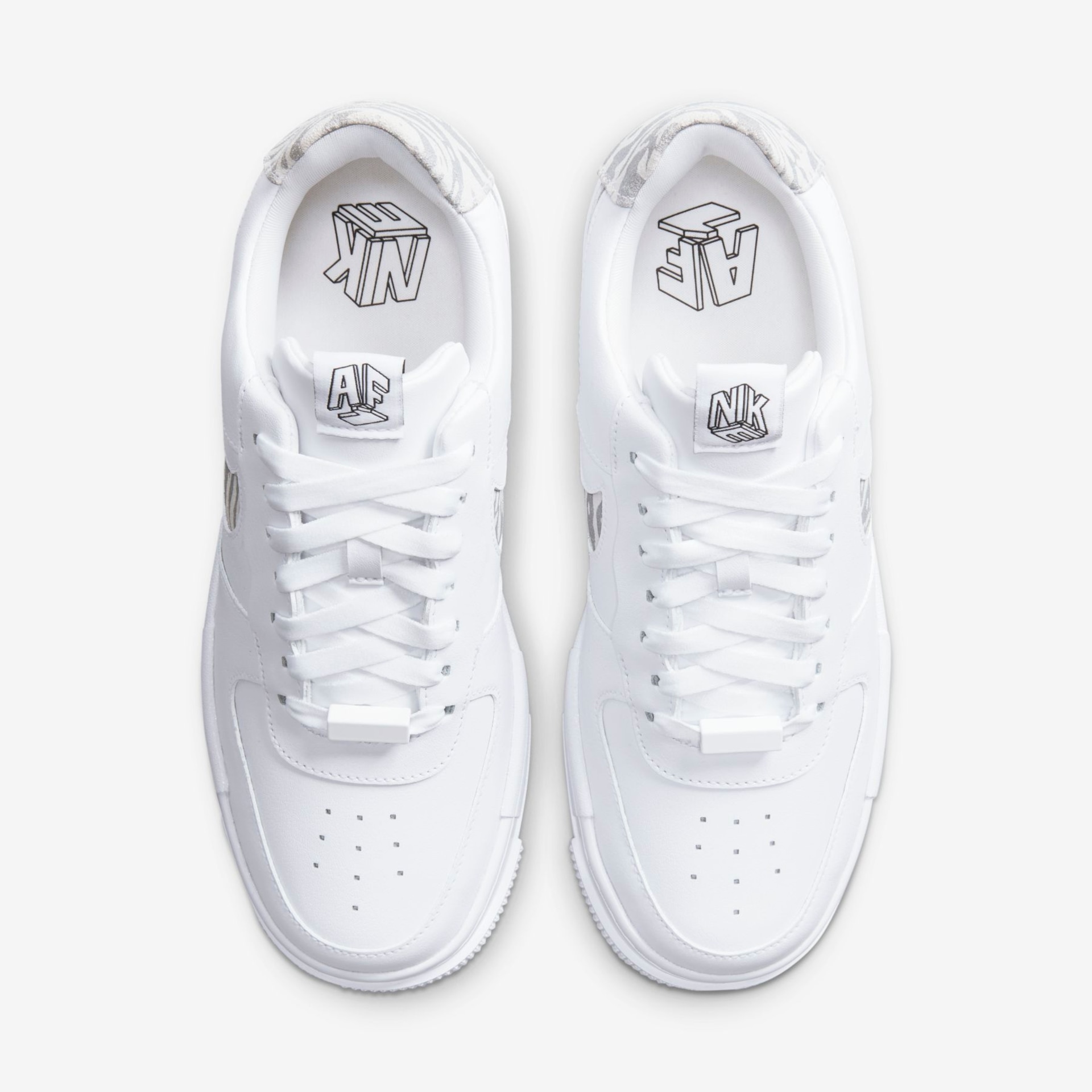 Tênis Nike Air Force 1 Pixel Feminino - Foto 4