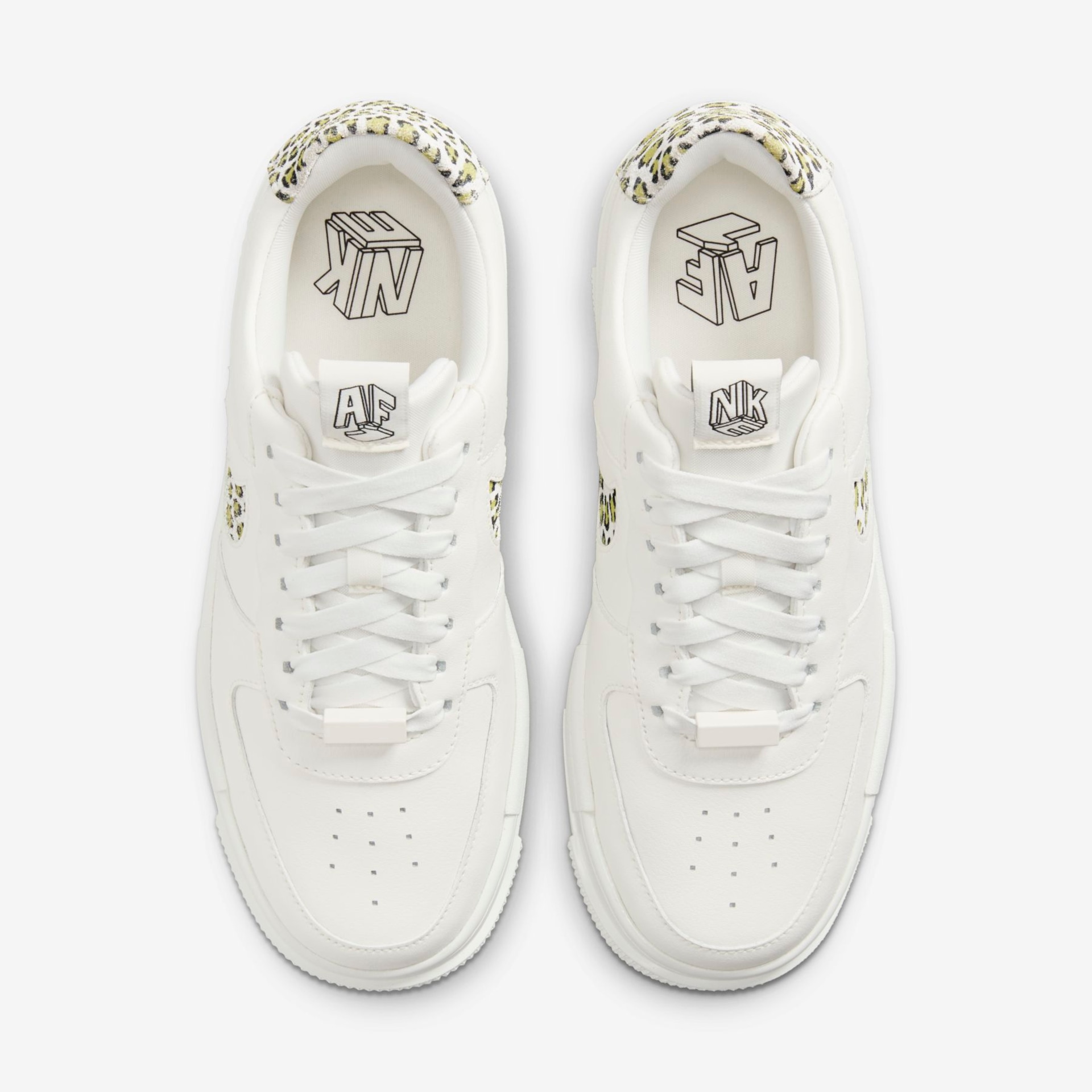 Tênis Nike Air Force 1 Pixel Feminino - Foto 4