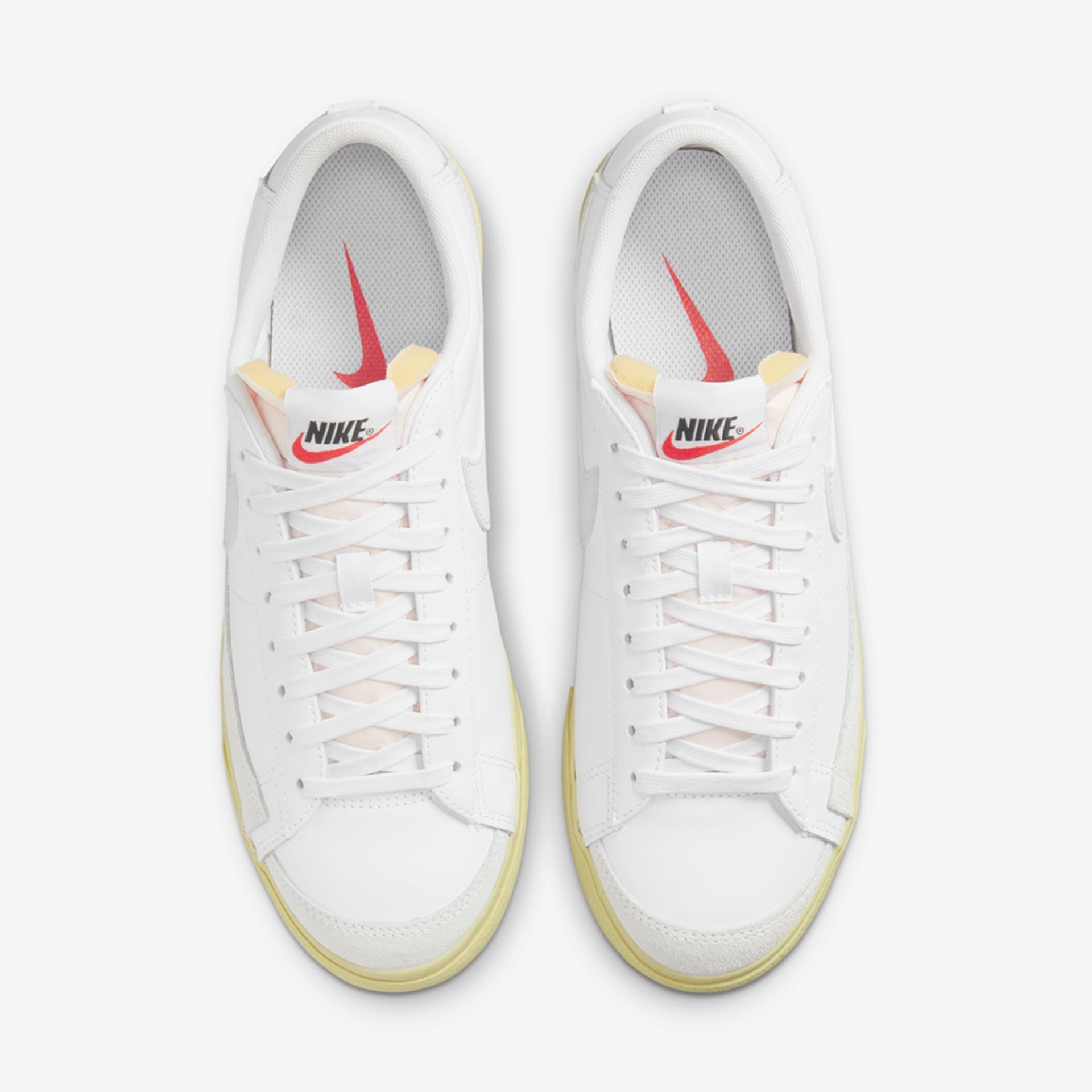 Tênis Nike Blazer Low Platform Feminino - Foto 4