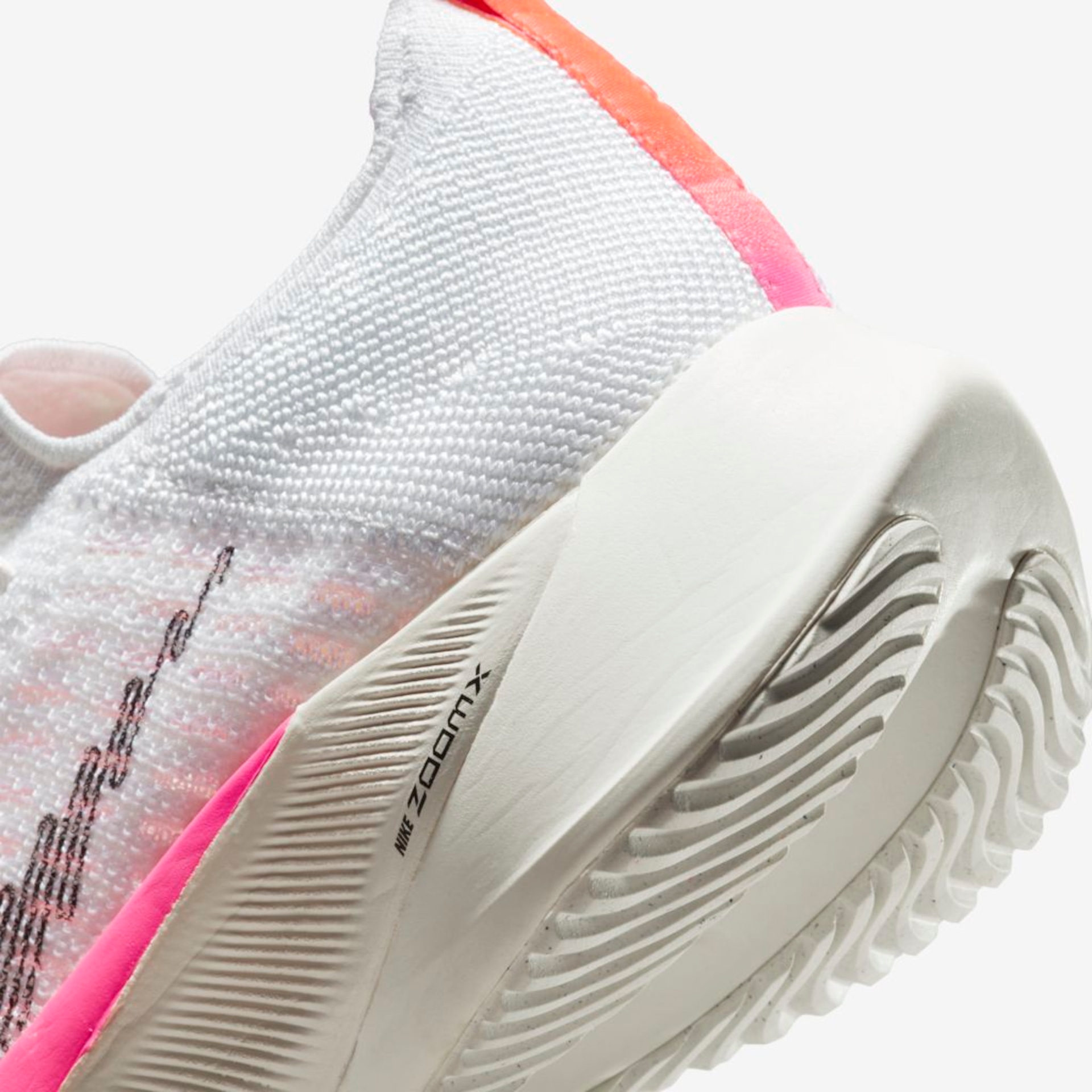 Tênis Nike Air Zoom Tempo NEXT% Feminino - Foto 8
