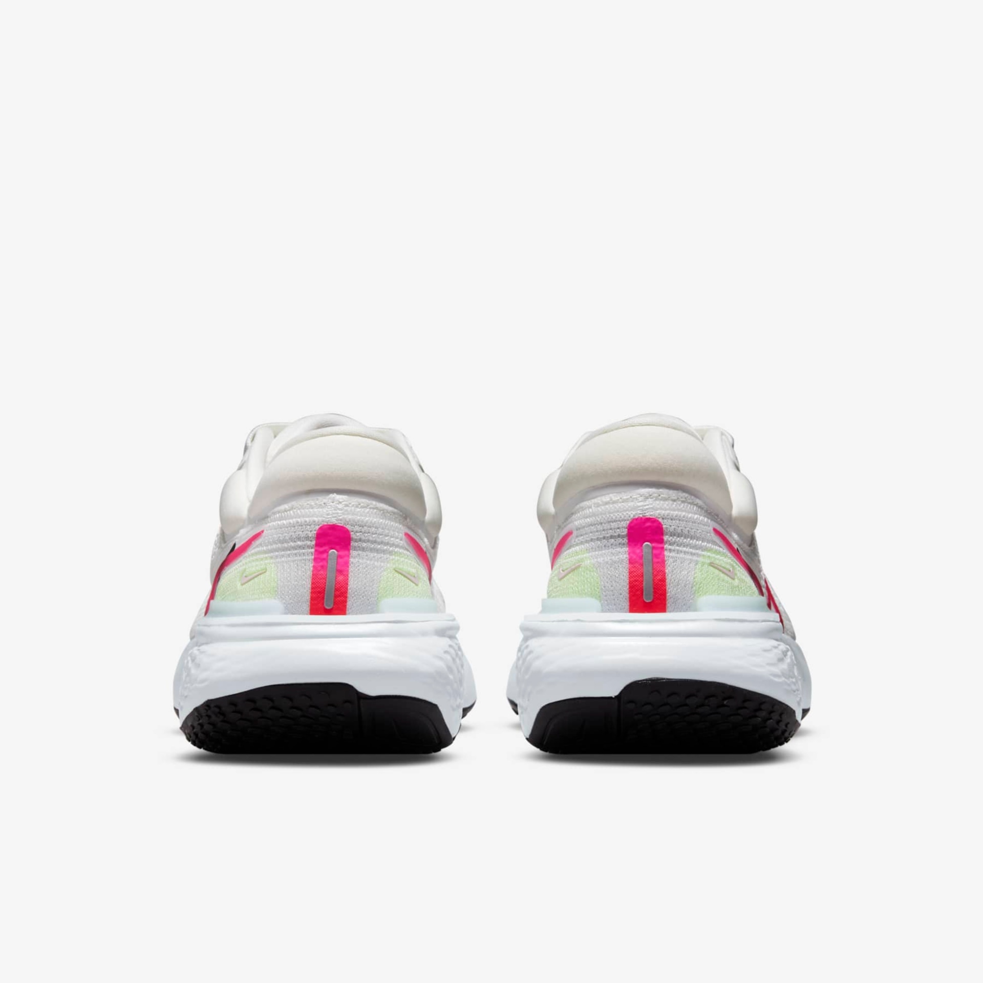 Tênis Nike ZoomX Invincible Run Flyknit Feminino - Foto 6