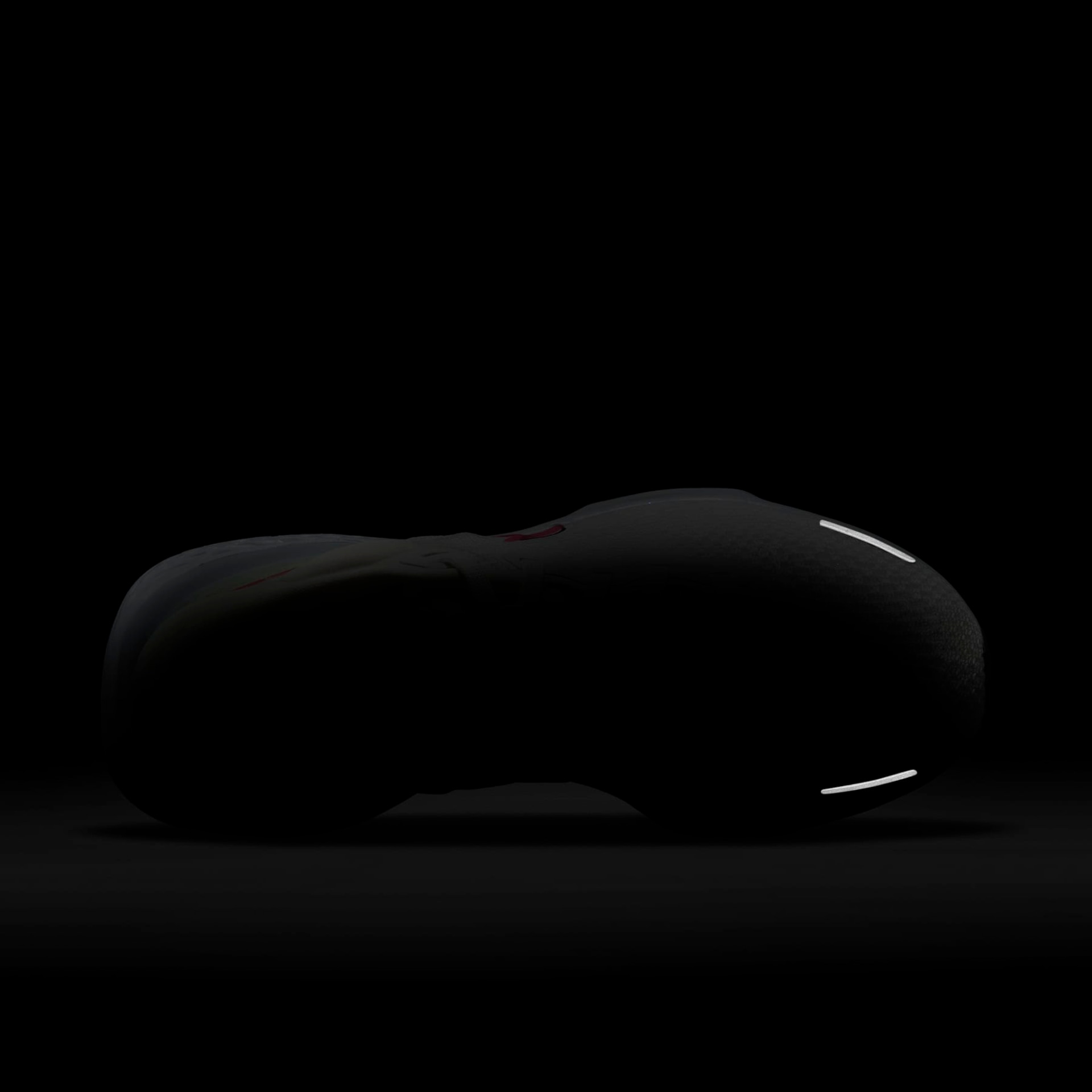 Tênis Nike ZoomX Invincible Run Flyknit Feminino - Foto 9