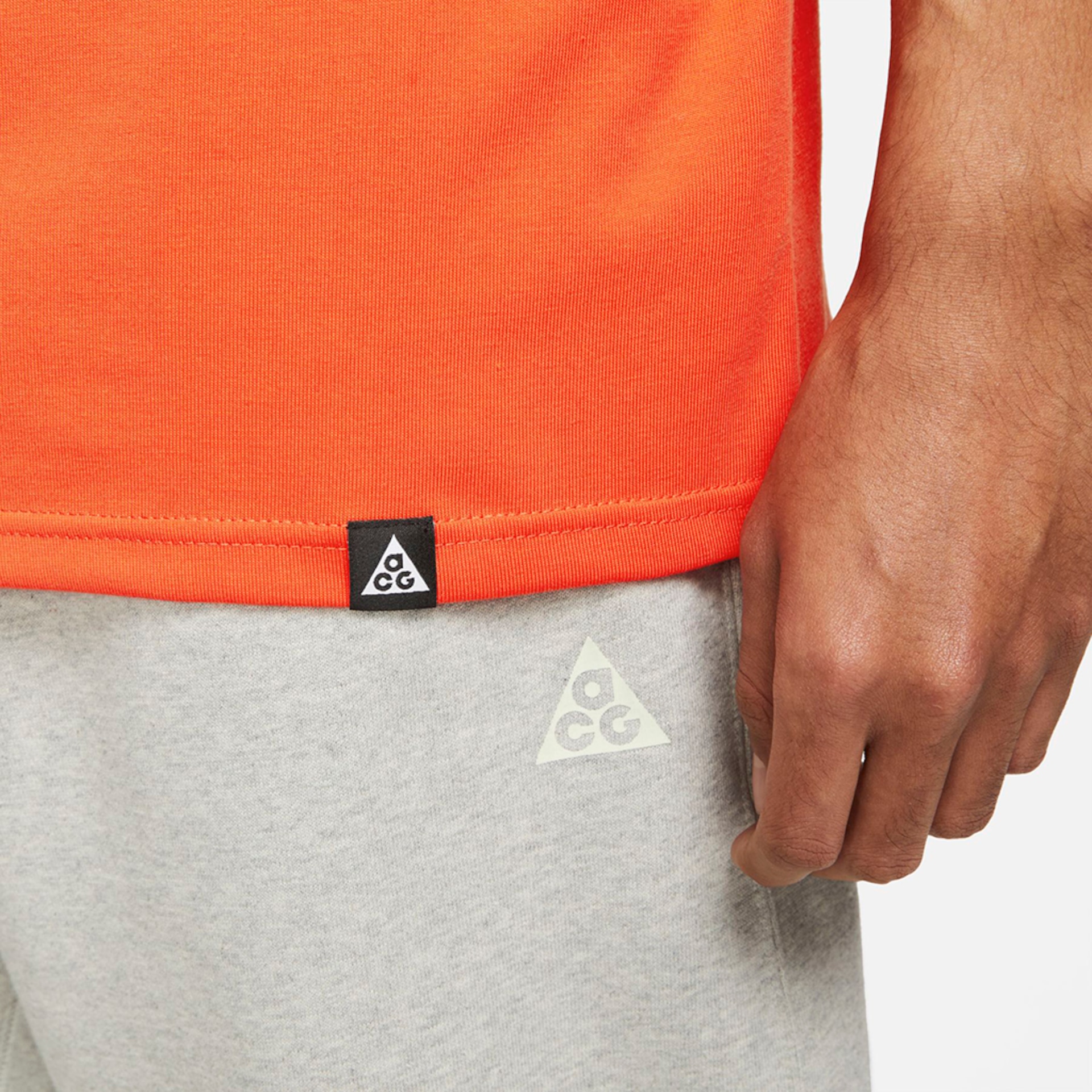 Camiseta NikeLab ACG "Trolls" Masculina - Foto 4