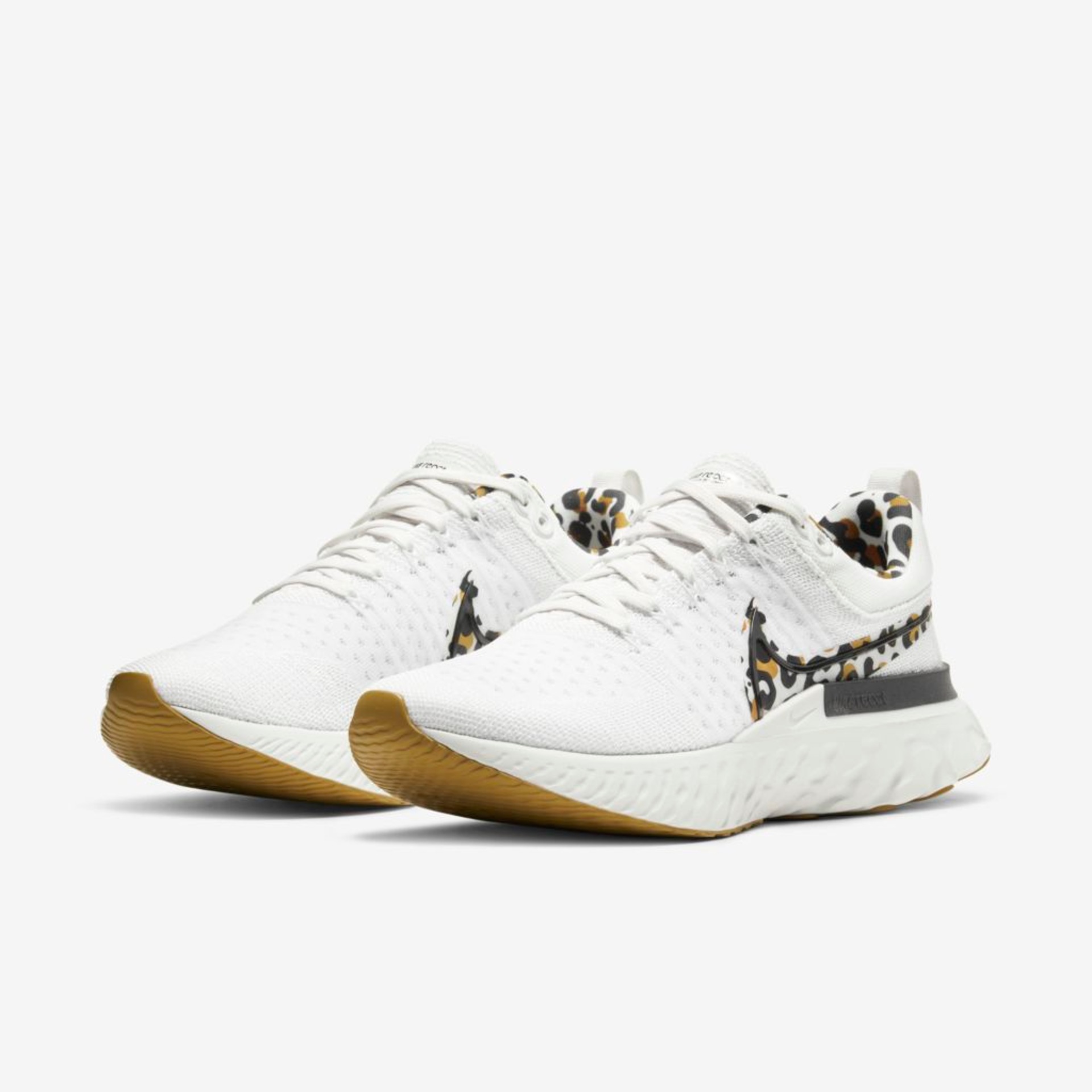 Tênis Nike React Infinity Run Flyknit 2 Feminino - Foto 5