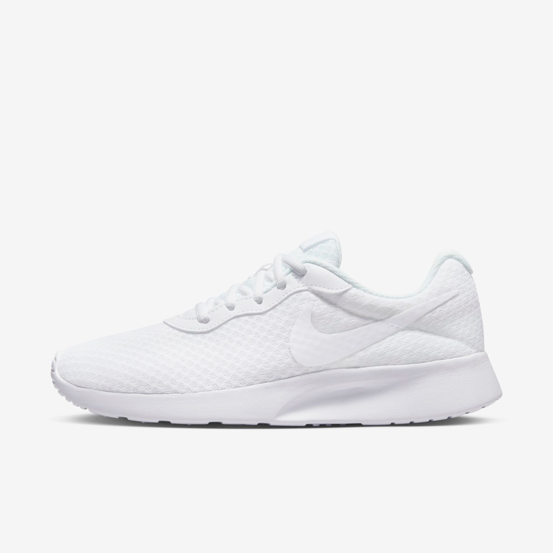 Tênis Nike Tanjun Feminino - Foto 1