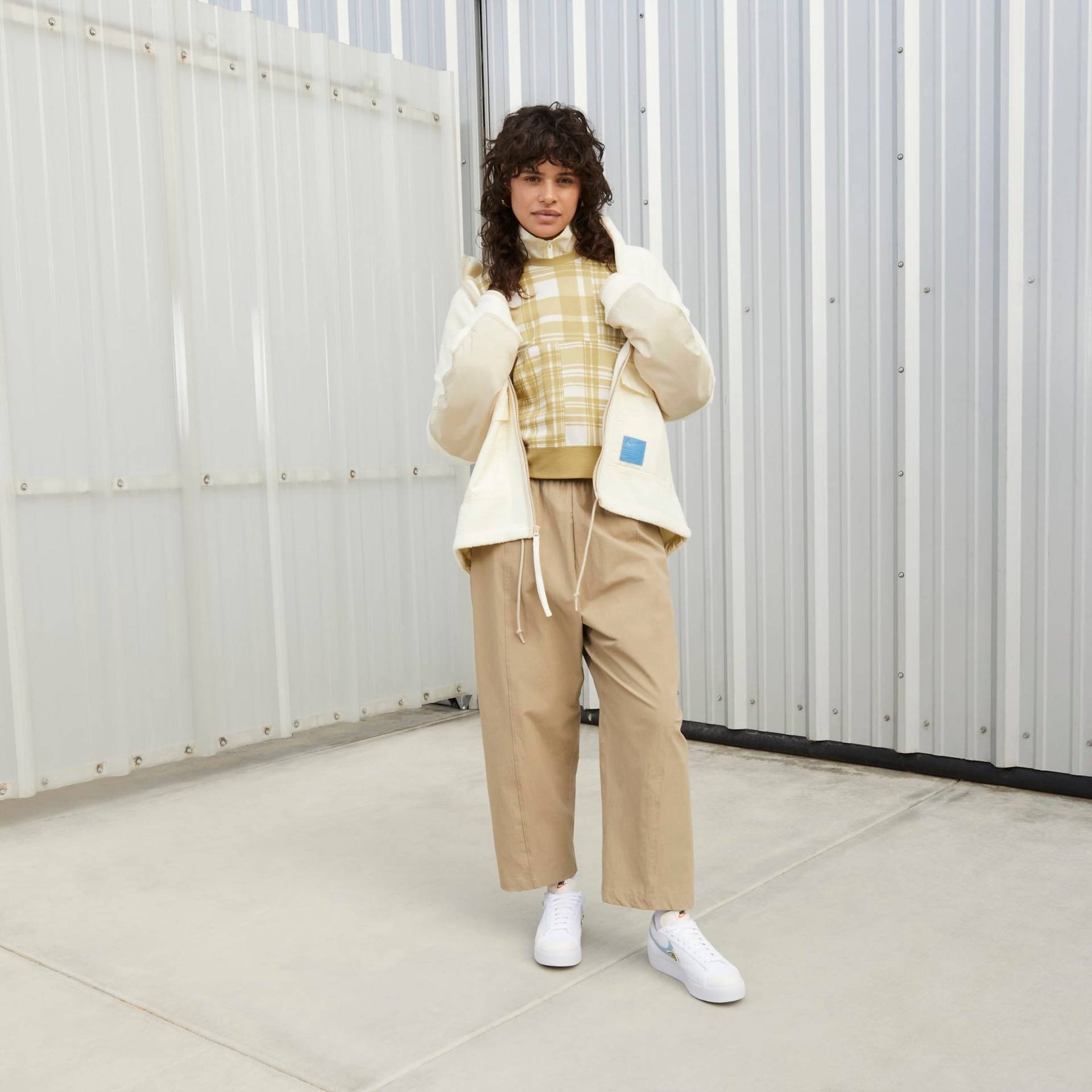 Tênis Nike Blazer Low Platform Next Nature Feminino - Foto 12