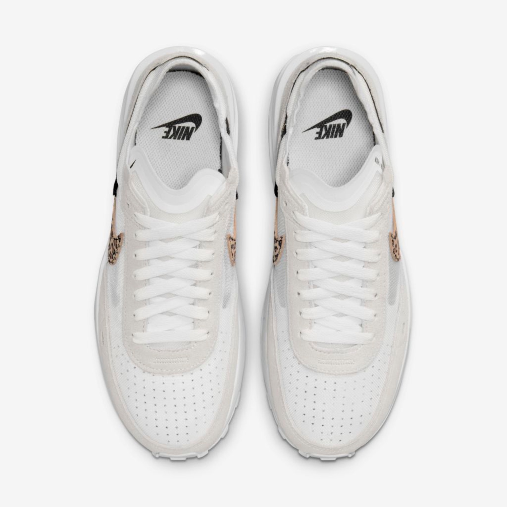 Tênis Nike Sportswear Waffle One SE Feminino - Foto 4