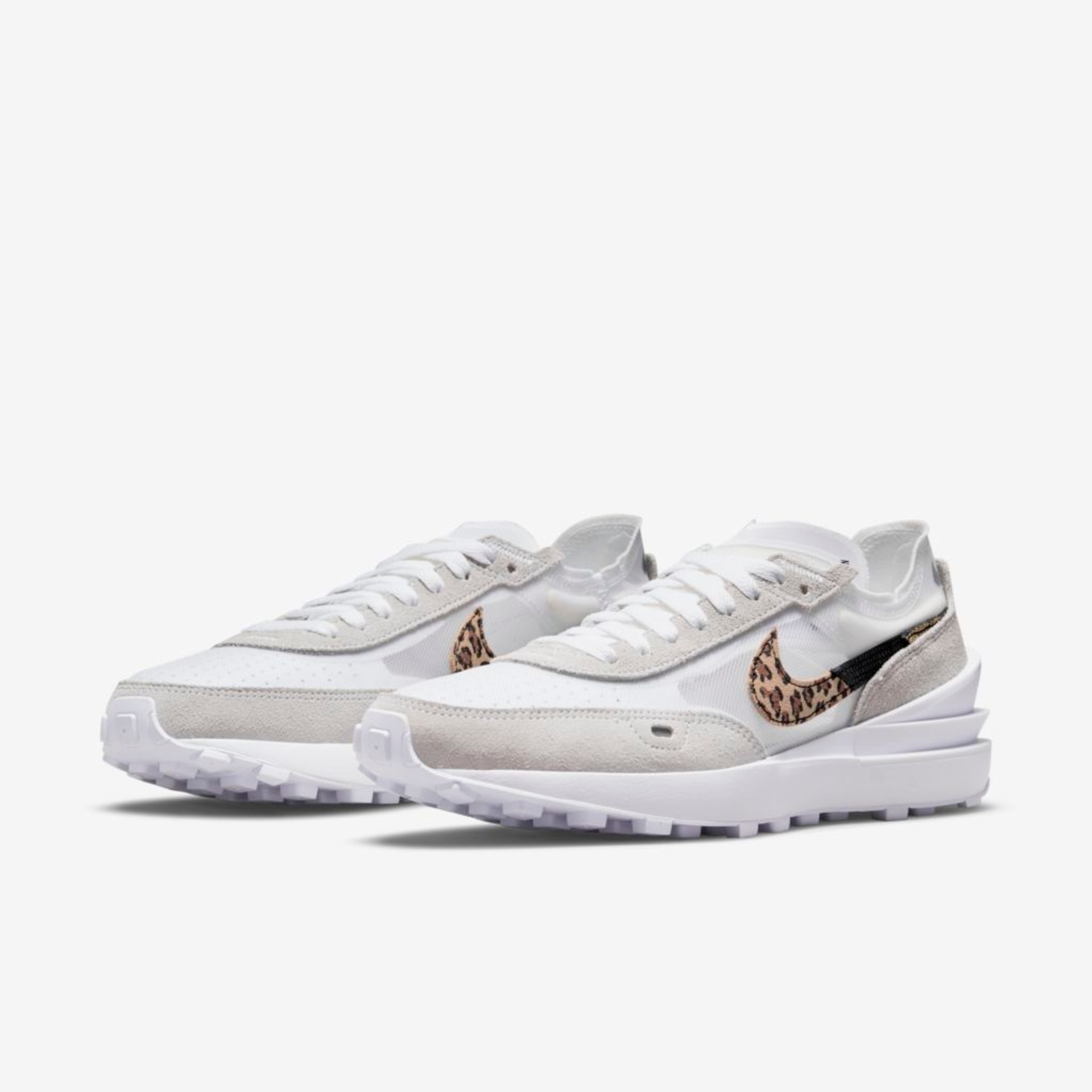 Tênis Nike Sportswear Waffle One SE Feminino - Foto 5