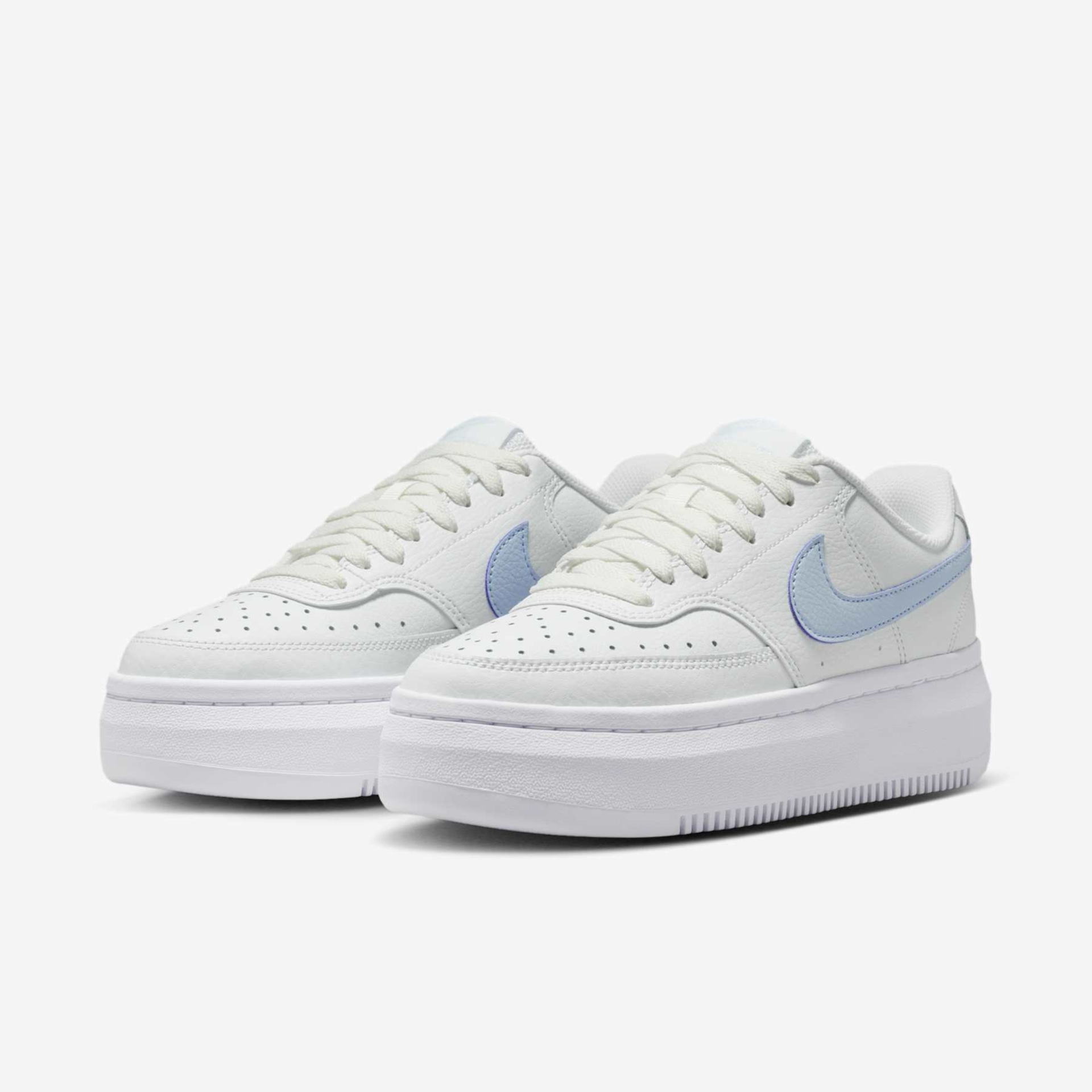 Tênis Nike Court Vision Alta Feminino - Foto 5
