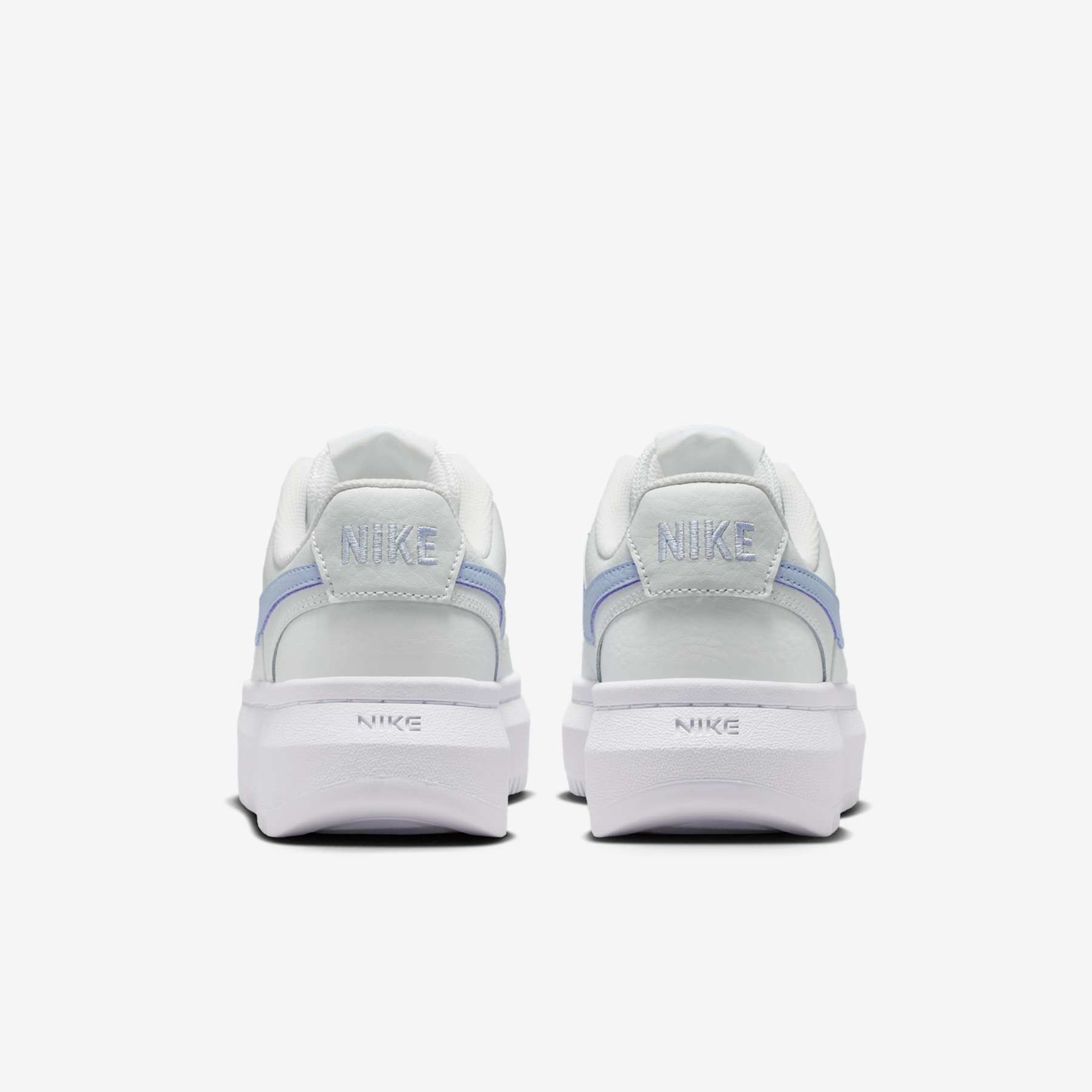 Tênis Nike Court Vision Alta Feminino - Foto 6