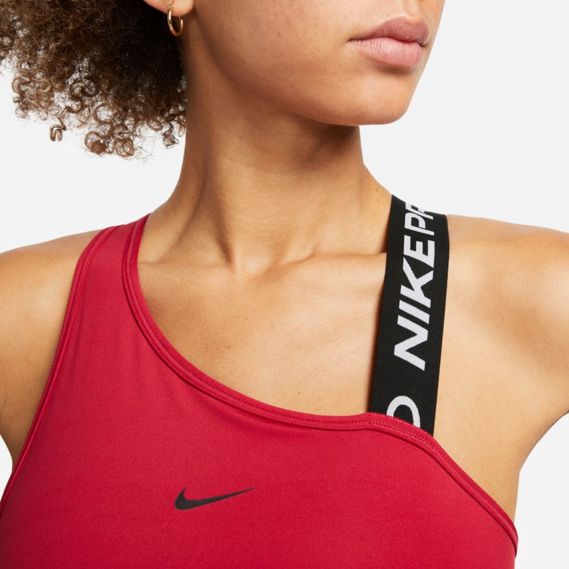 Top Nike Pro Swoosh Feminino - Foto 3