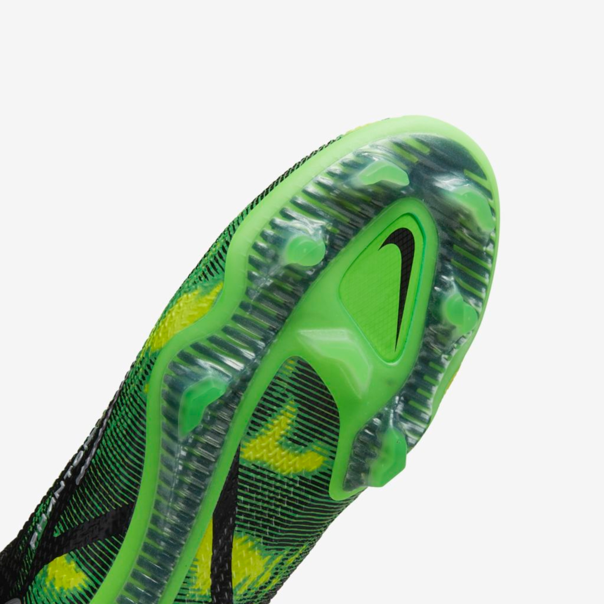 Chuteira Nike Phantom GT2 Elite DF Campo - Foto 7