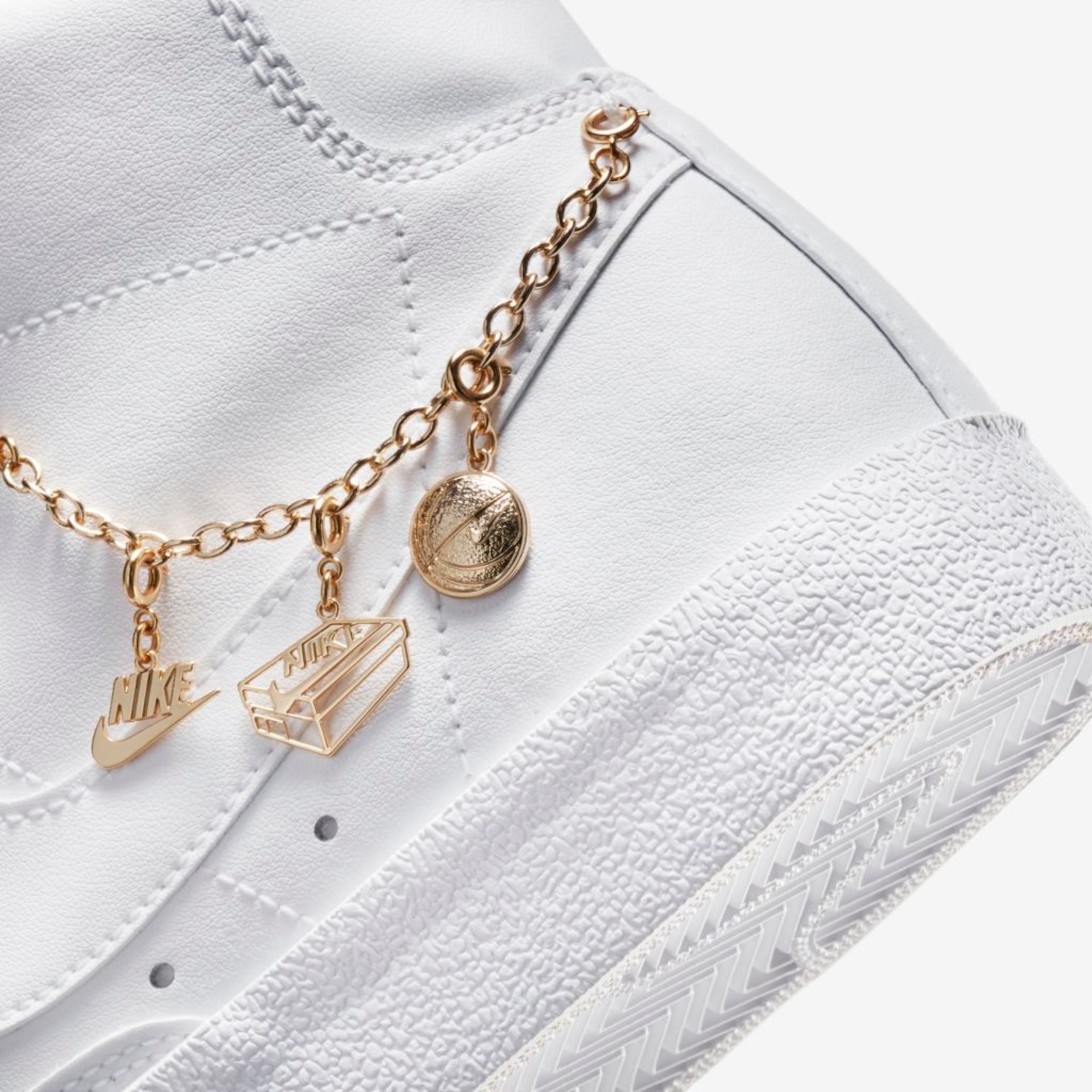 Tênis Nike Sportswear Blazer Mid '77 LX Feminino - Foto 8