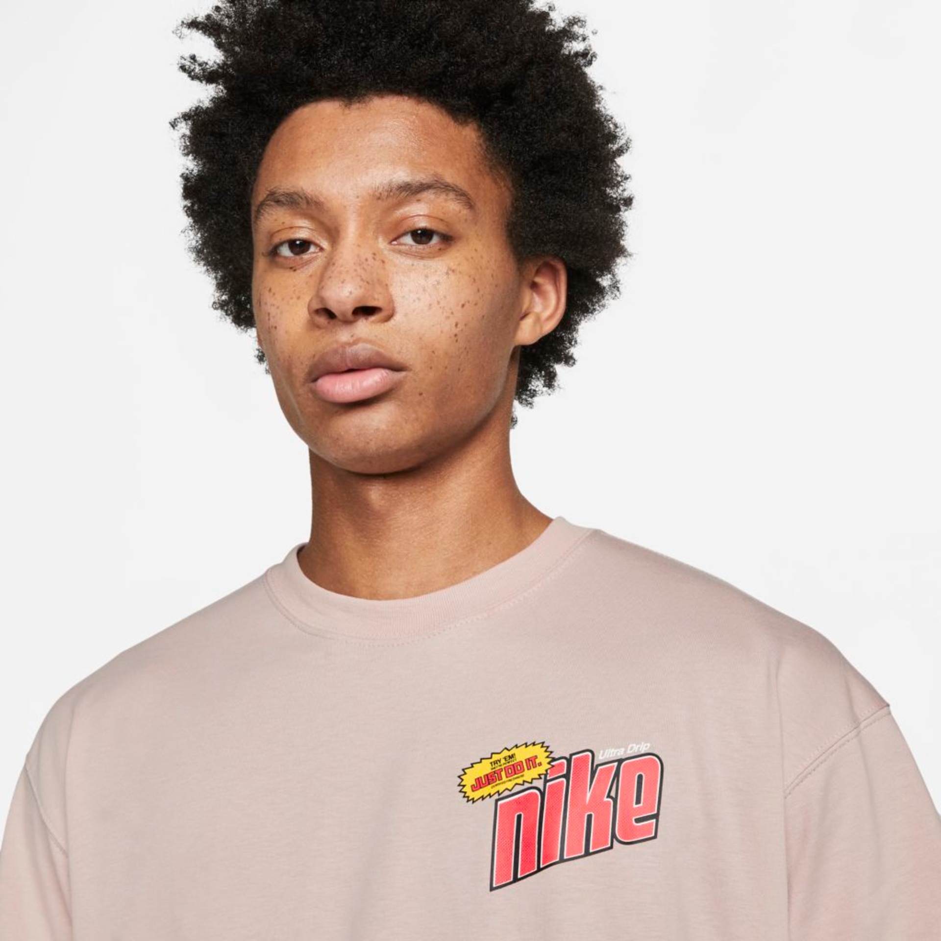 Camiseta Nike Sportswear Masculina - Foto 3