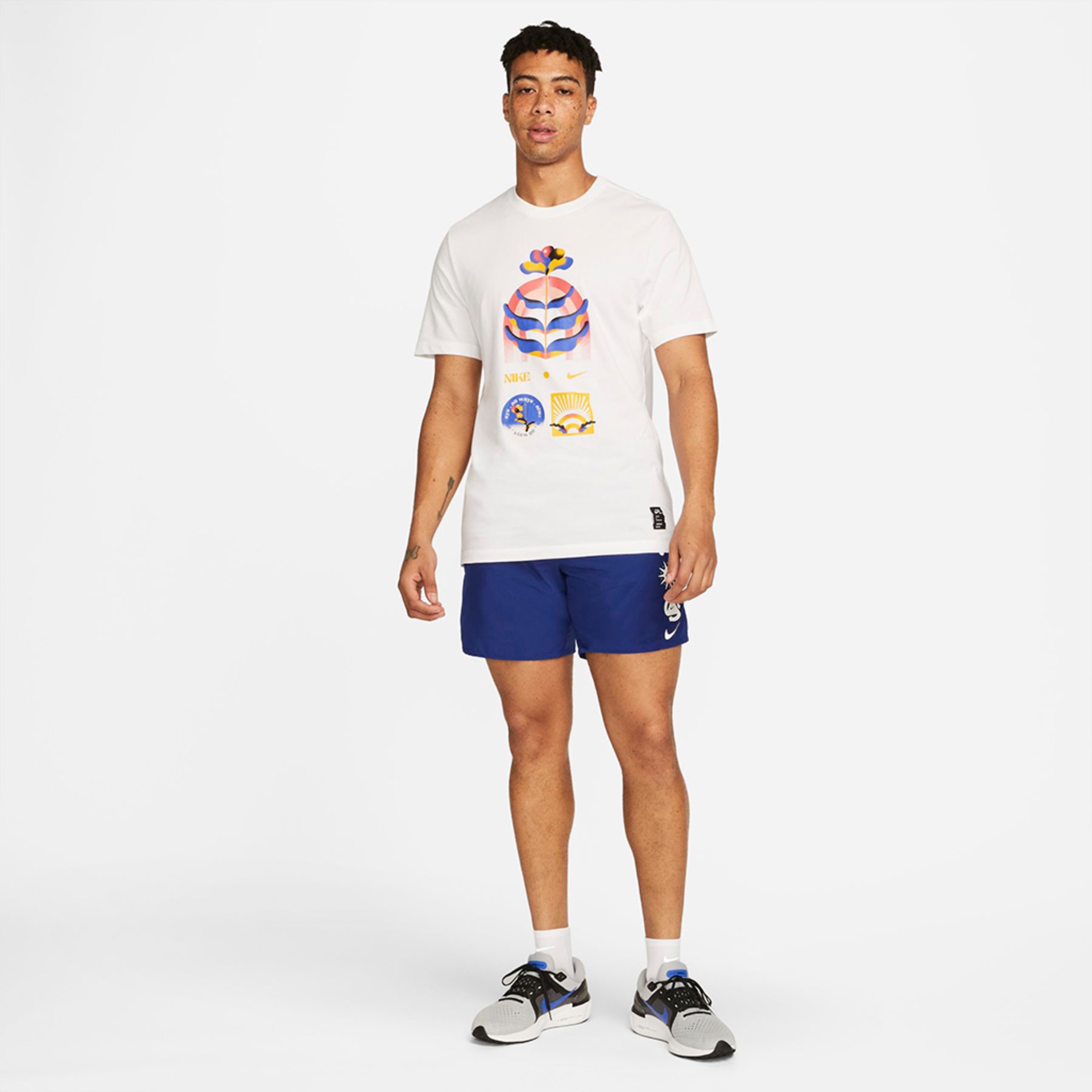 Camiseta Nike Dri-FIT A.I.R. Masculina - Foto 5