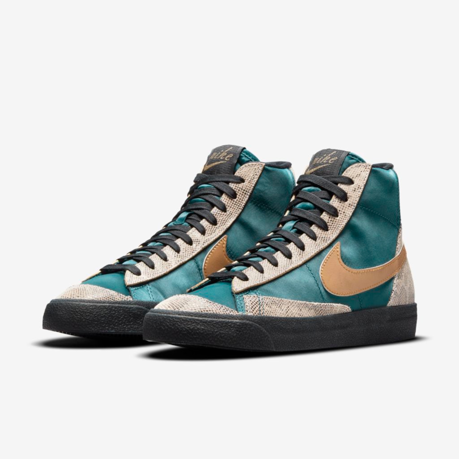 Tênis Nike Blazer Mid 77 "Lucha Libre" Feminino - Foto 5