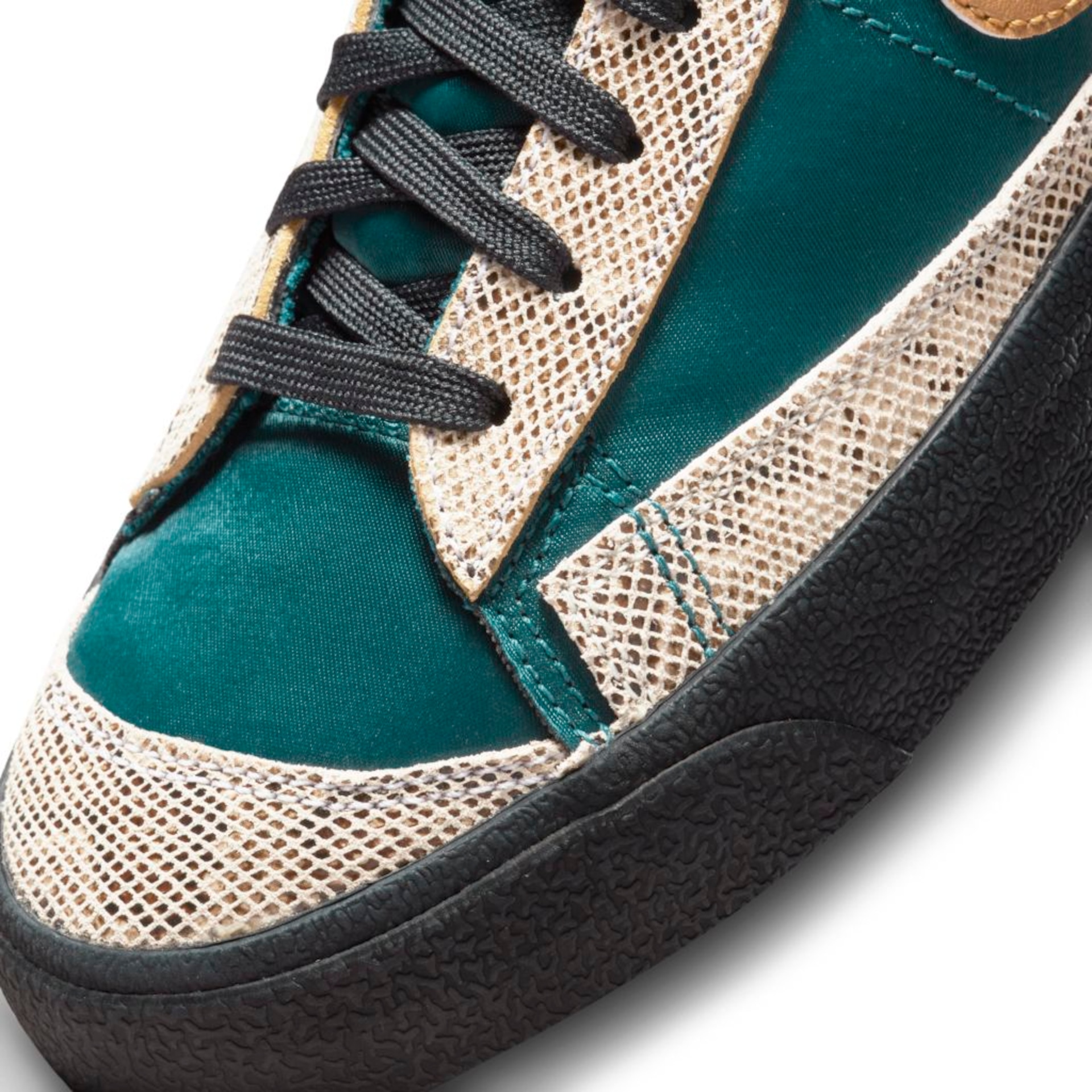 Tênis Nike Blazer Mid 77 "Lucha Libre" Feminino - Foto 7