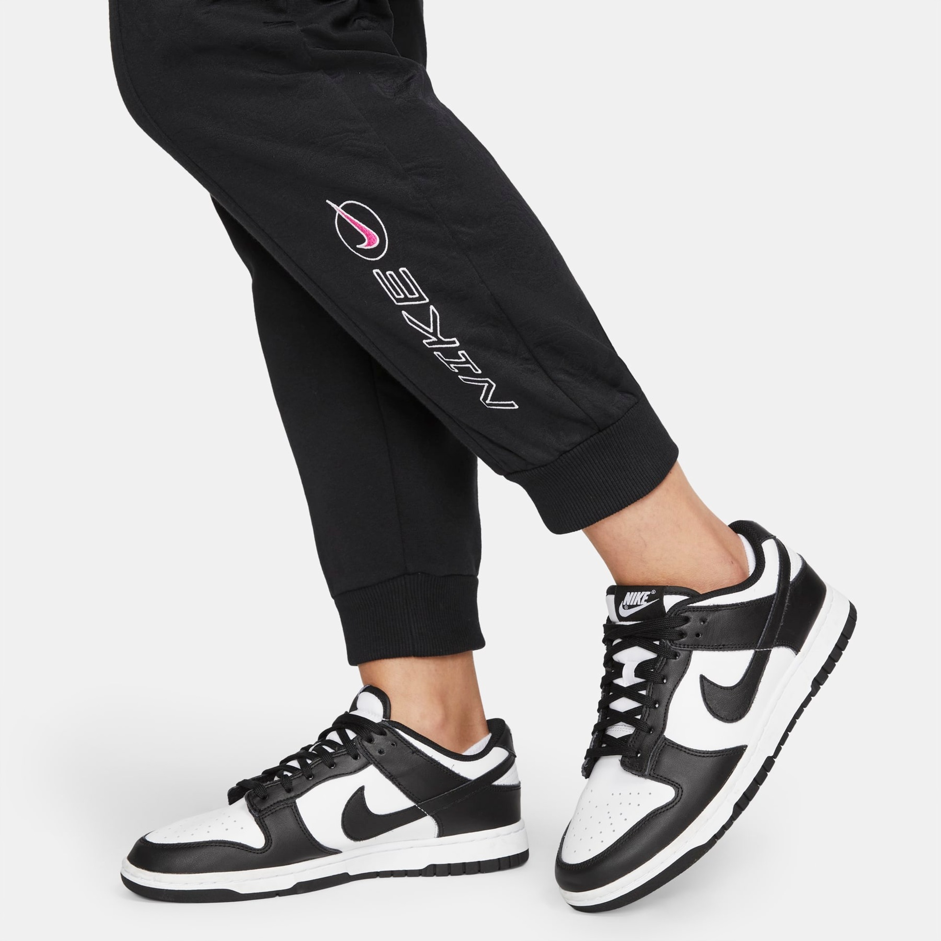 Calça Nike Sportswear Icon Clash Feminina - Foto 4