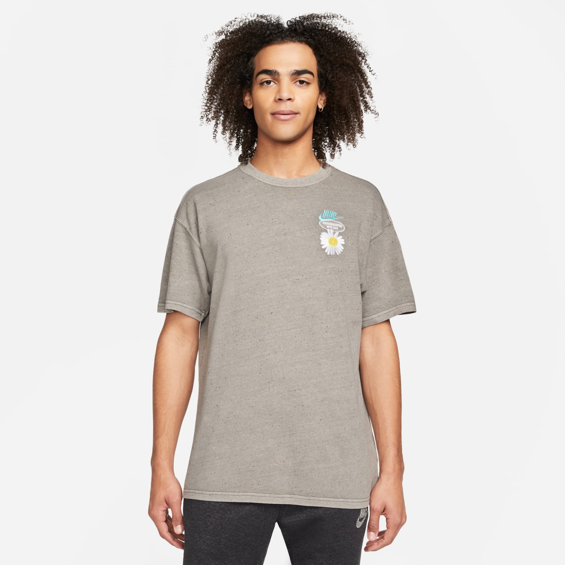 Camiseta Nike Sportswear Masculina - Foto 1