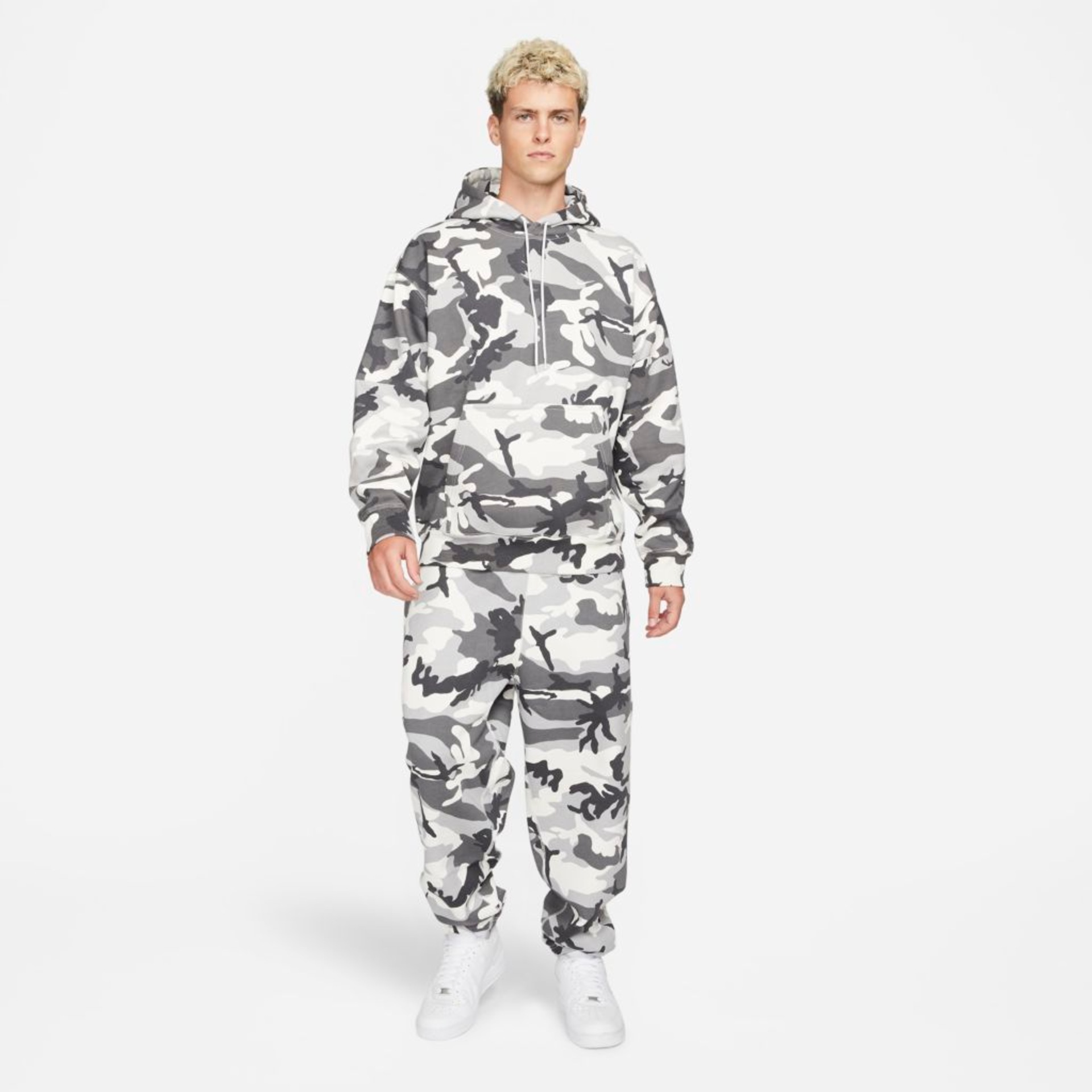 Calça Nike Solo Swoosh Masculina - Foto 6