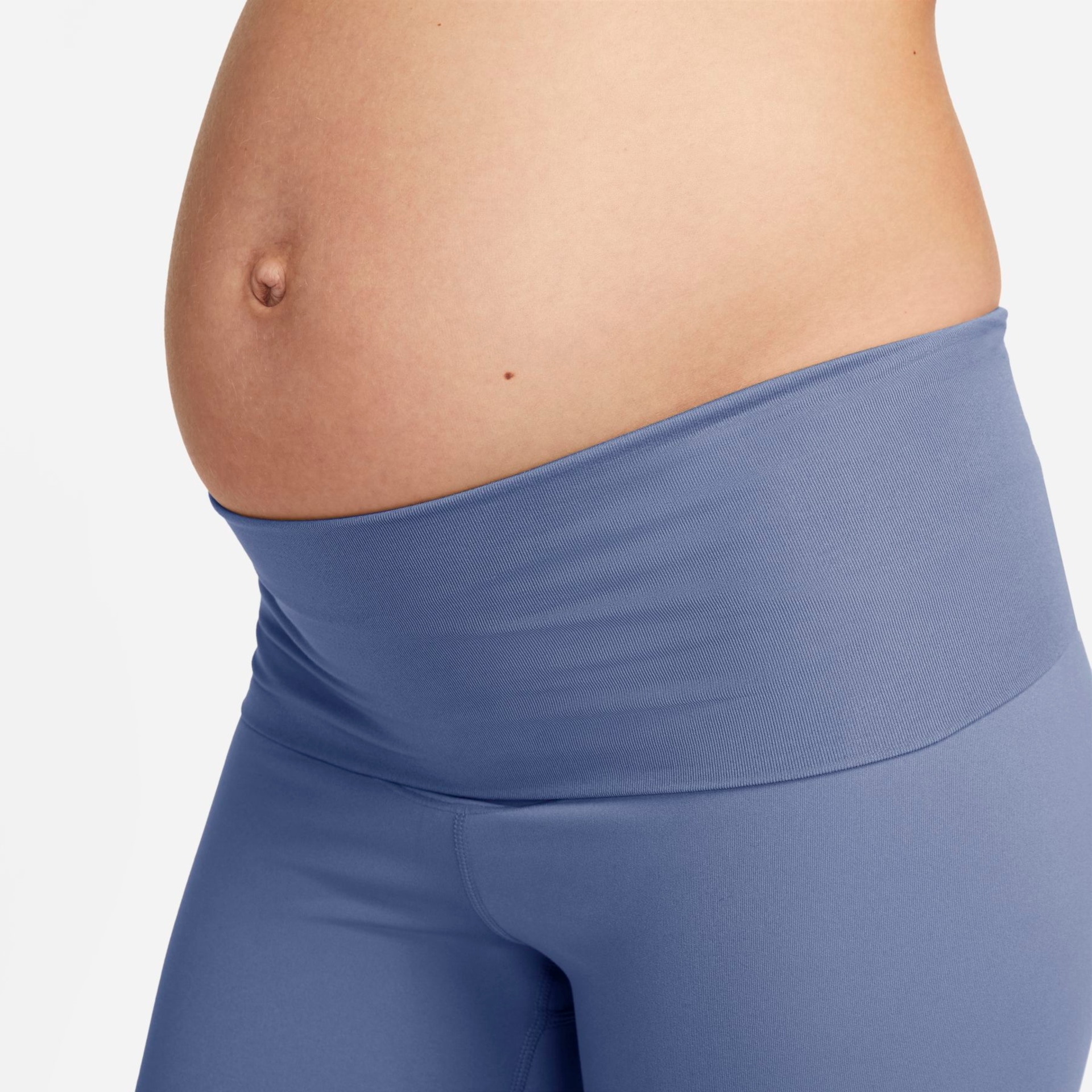 Shorts Nike One Dri-FIT Maternidade - Feminino - Foto 5