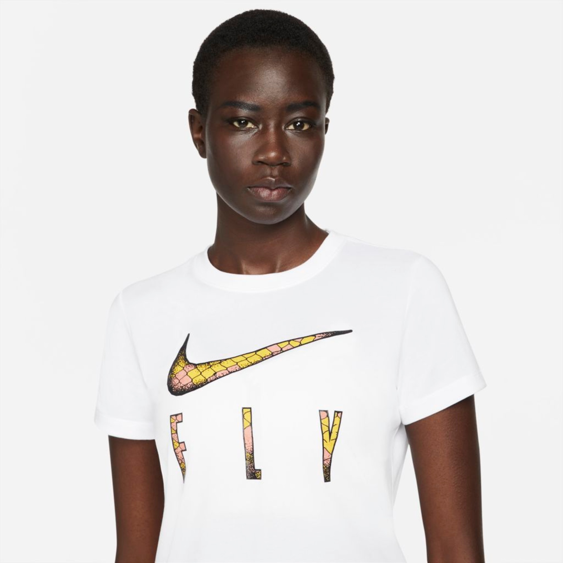 Camiseta Nike Dri-FIT Swoosh Fly Feminina - Foto 3