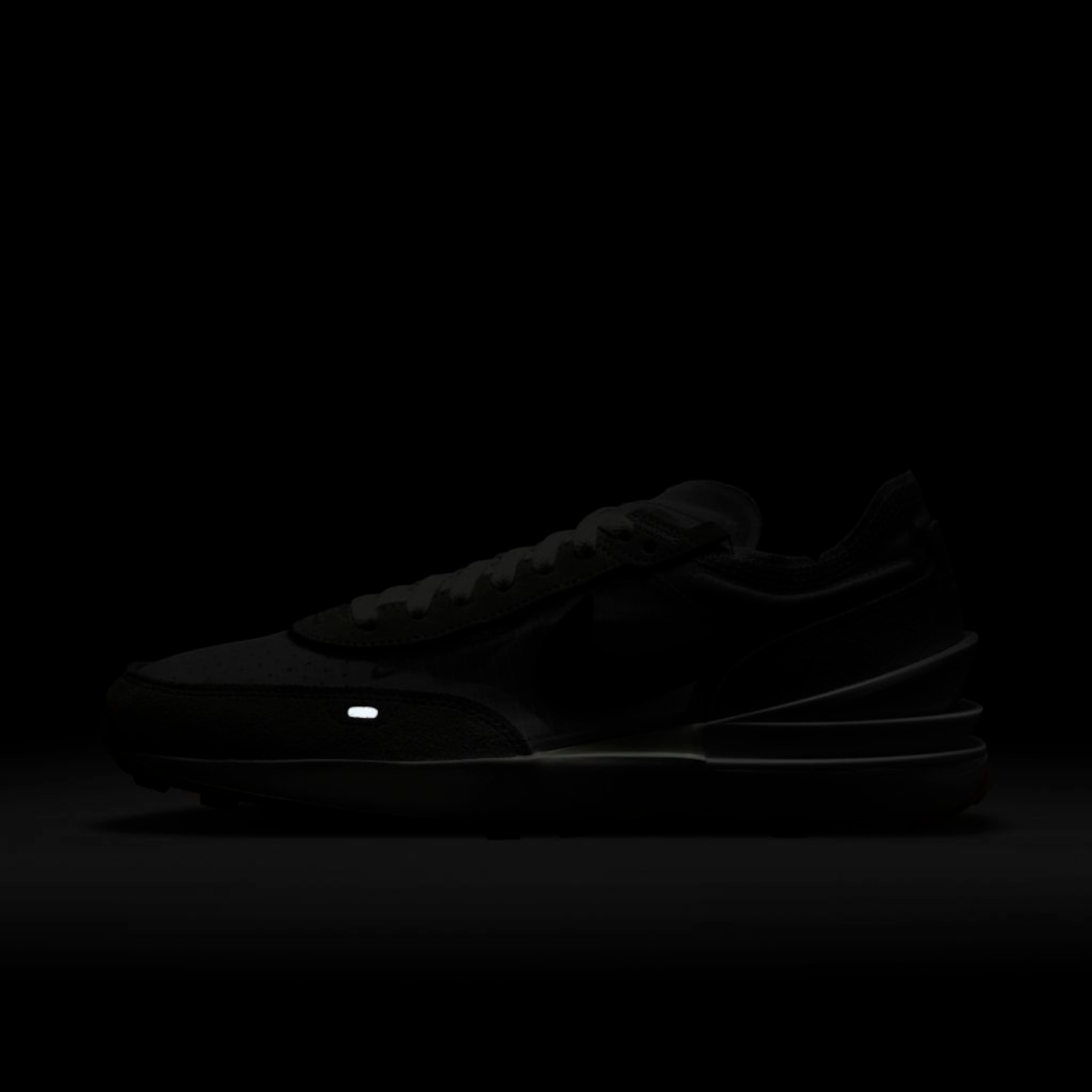 Tênis Nike Waffle One Feminino - Foto 9