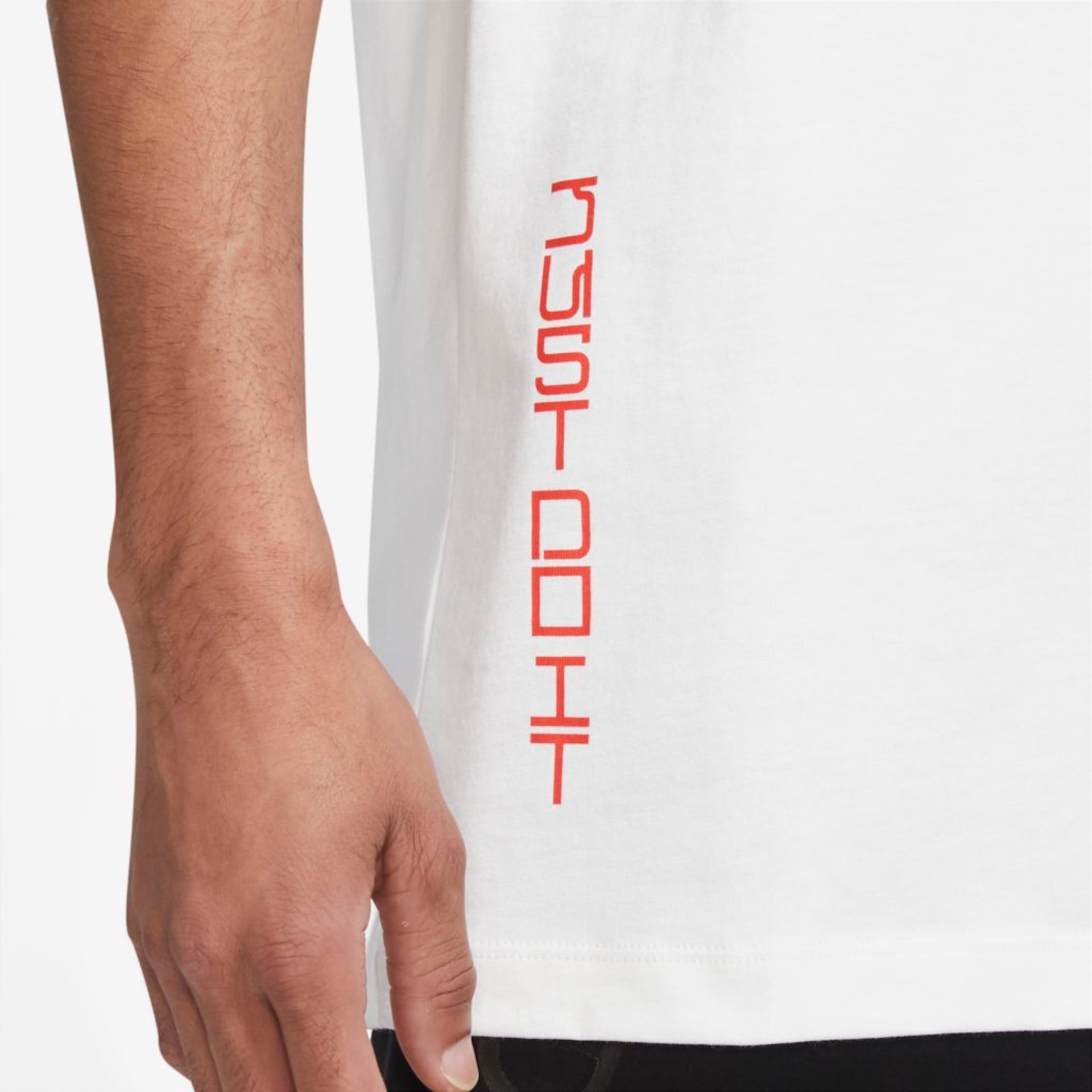 Camiseta Nike Sportswear Masculina - Foto 3