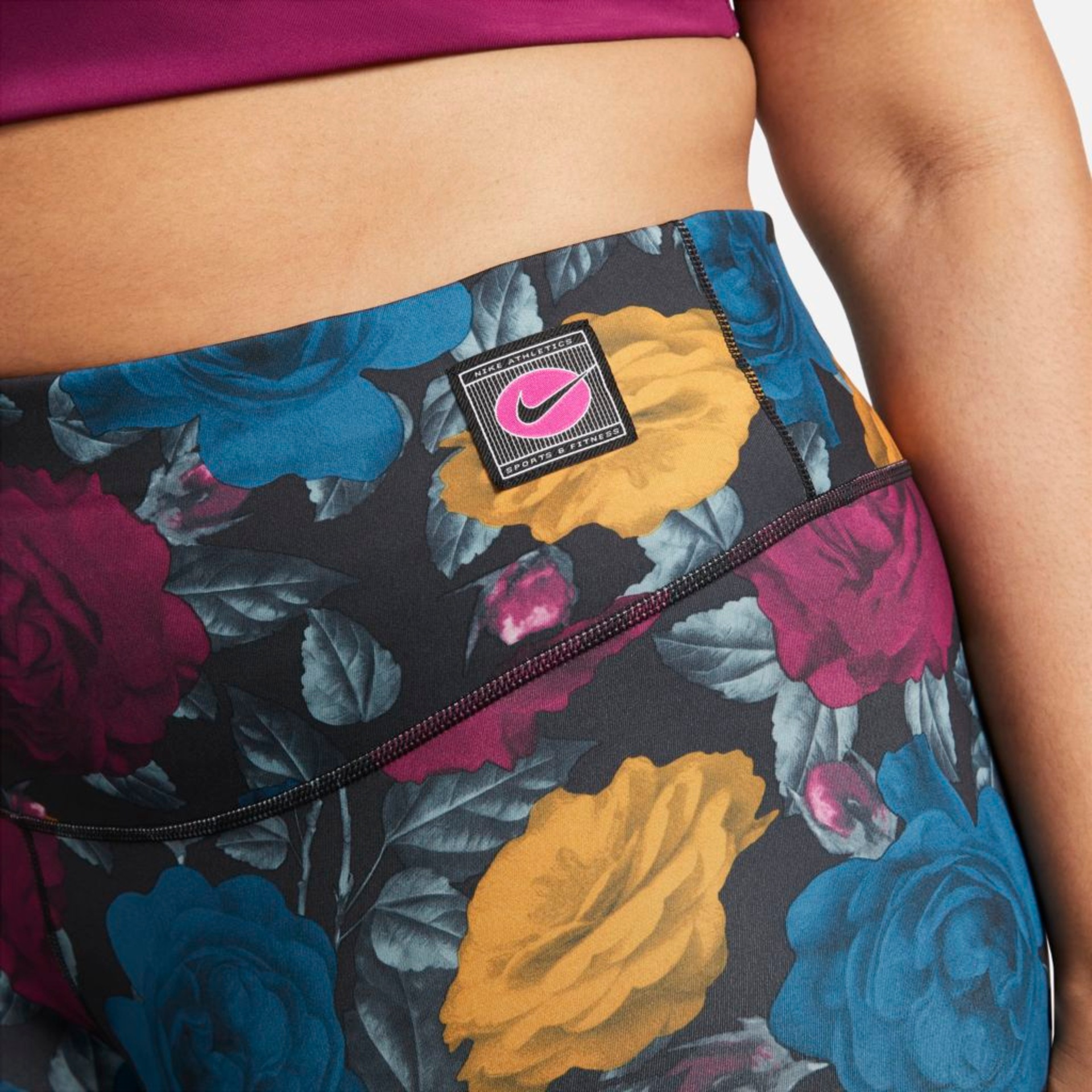 Plus Size - Shorts Nike Icon Clash Feminino - Foto 4