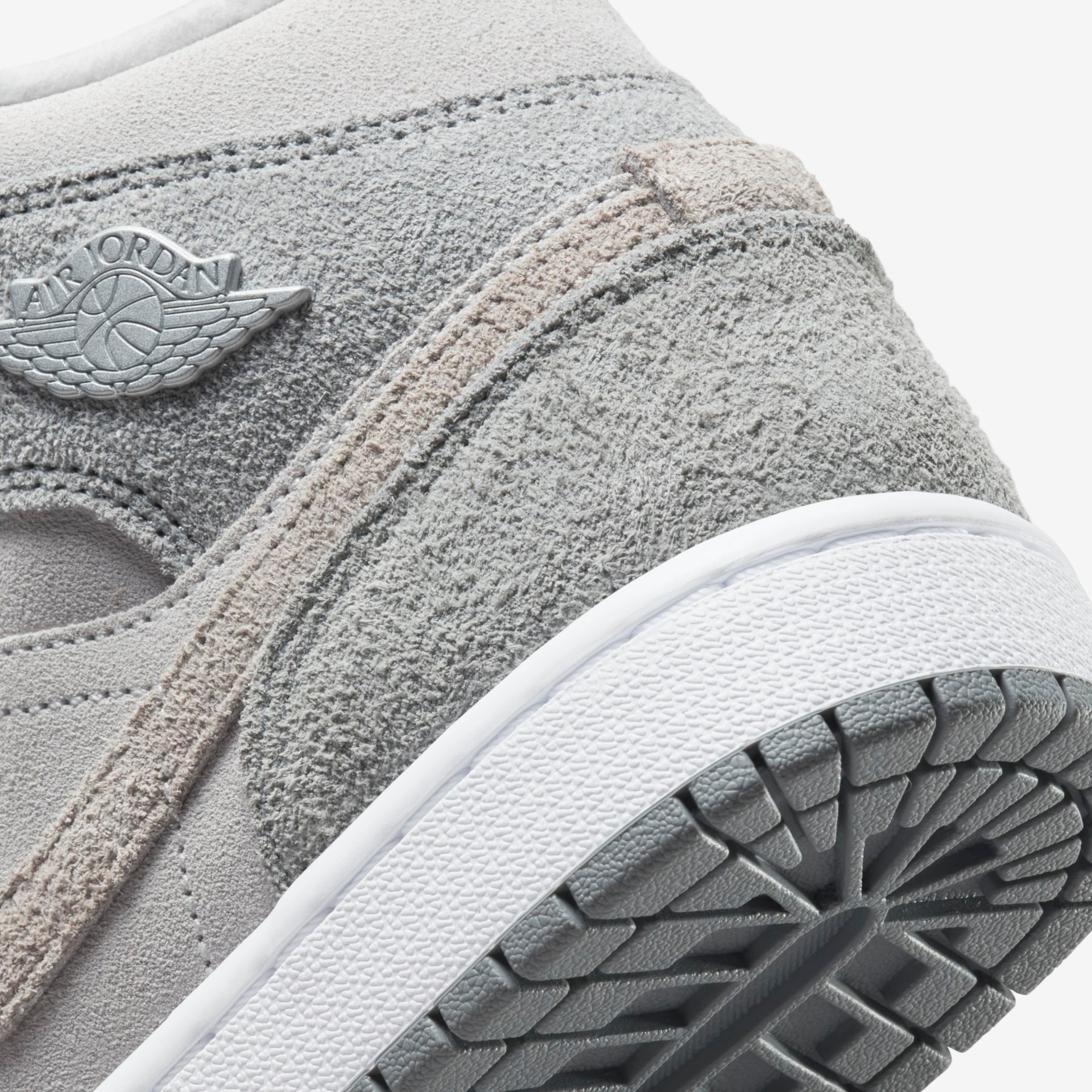Tênis Air Jordan 1 Mid SE Feminino - Foto 8