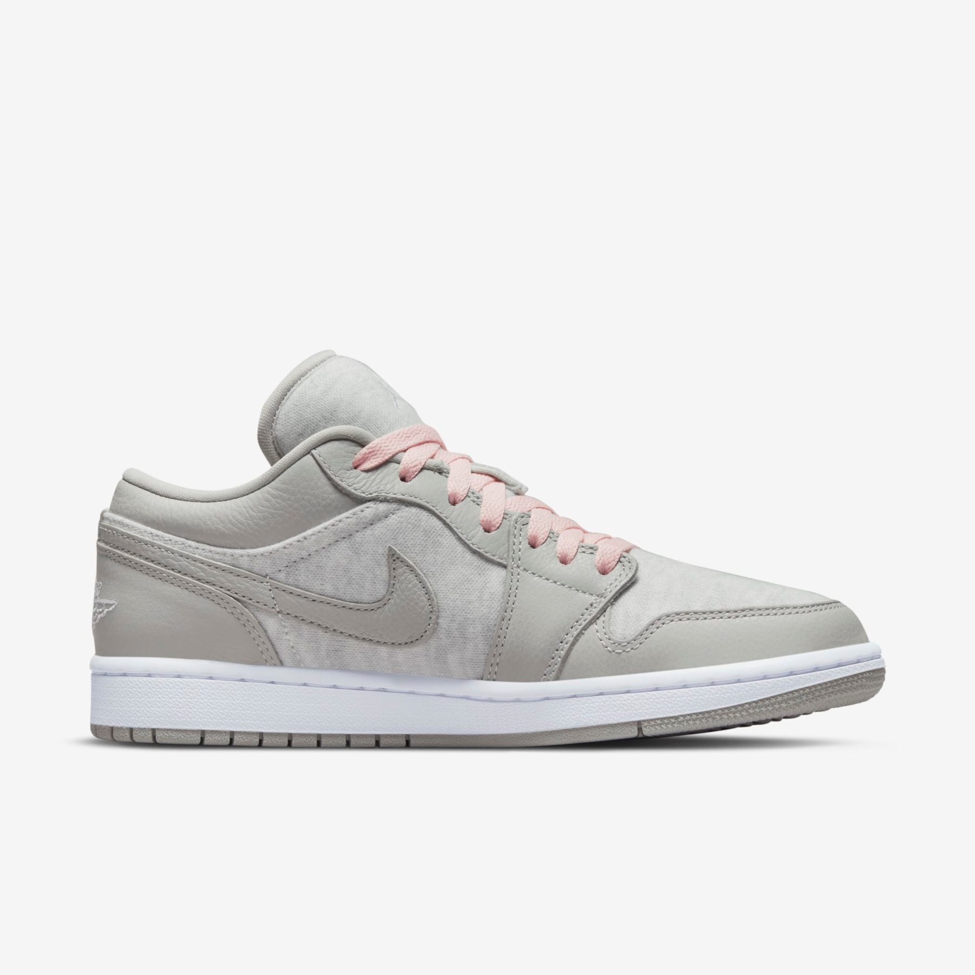 Tênis Air Jordan 1 Low SE Feminino - Foto 3
