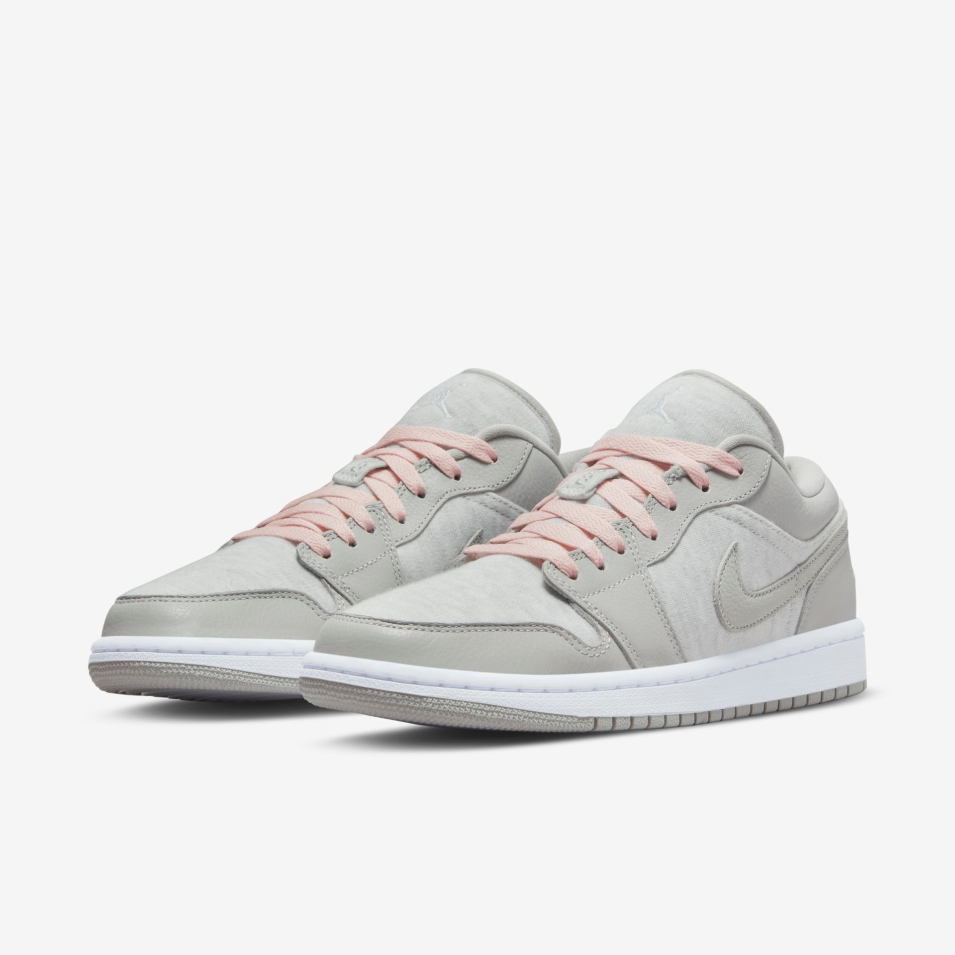 Tênis Air Jordan 1 Low SE Feminino - Foto 5