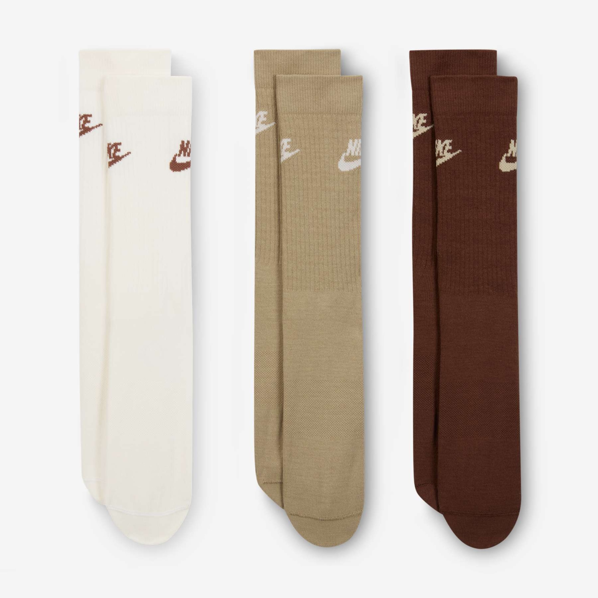 Meias Nike Sportswear Everyday Essential (3 Pares) Unissex - Foto 2