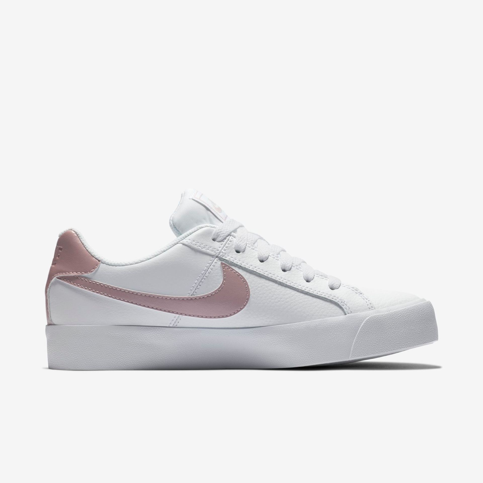 Tênis Nike Court Royale Feminino - Foto 3