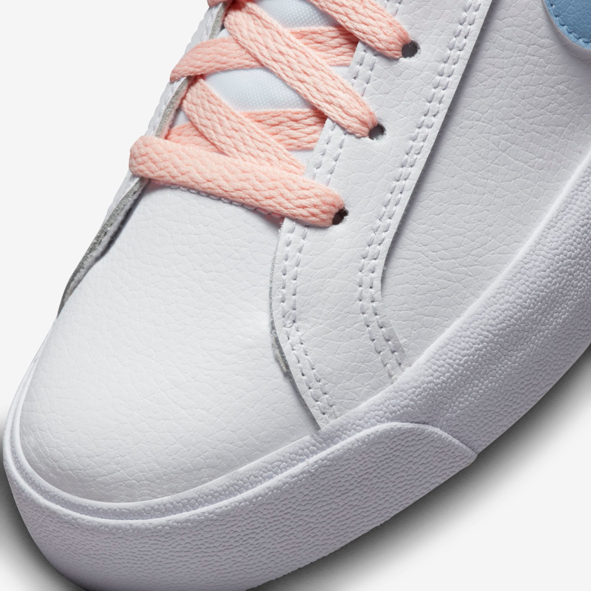 Tênis Nike Court Royale Feminino - Foto 7
