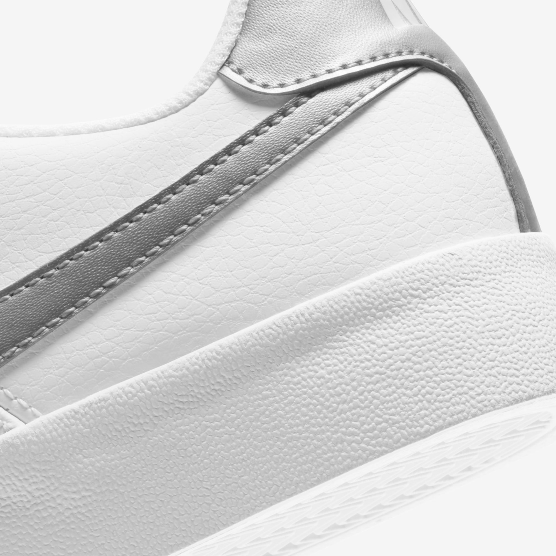 Tênis Nike Court Royale Feminino - Foto 8