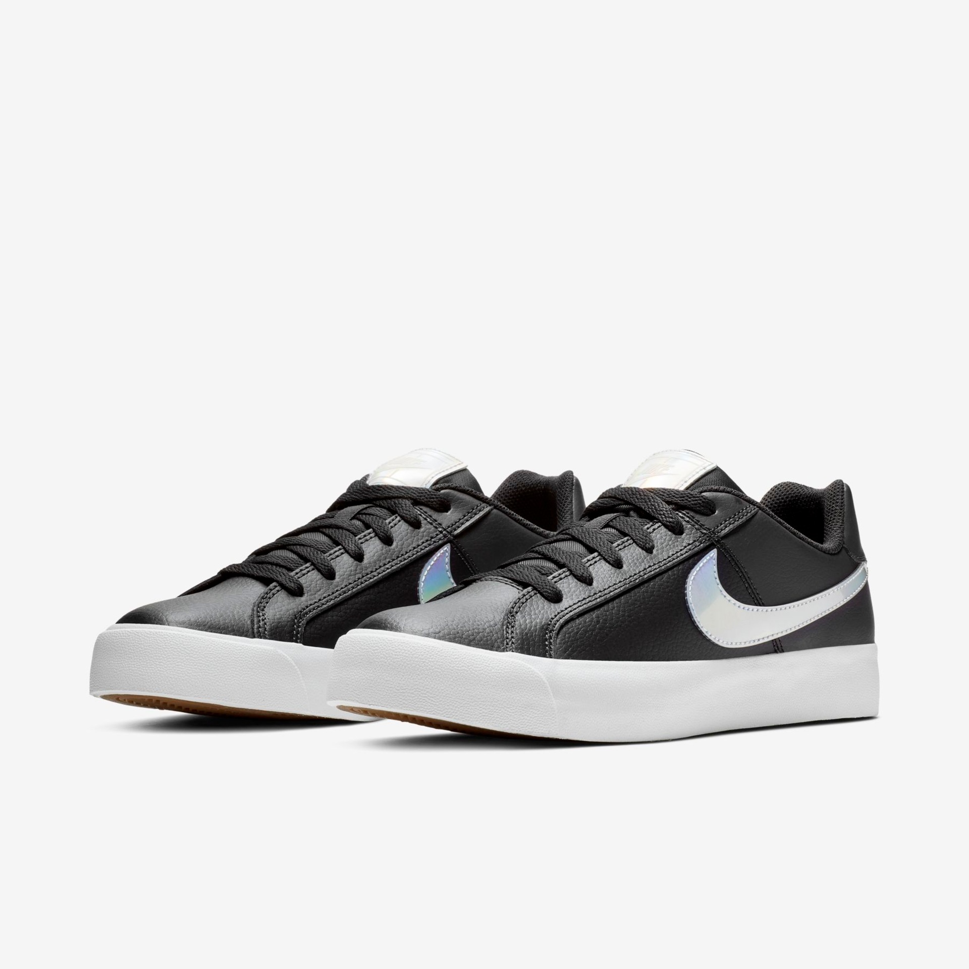 Tênis Nike Court Royale Feminino - Foto 5