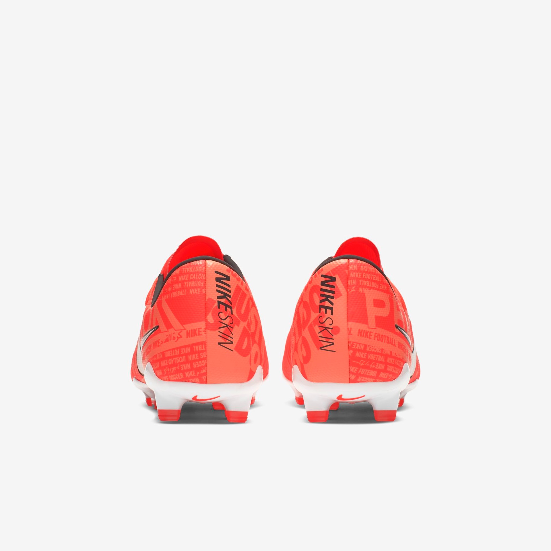 Chuteira Nike Phantom Venom Pro Campo - Foto 6