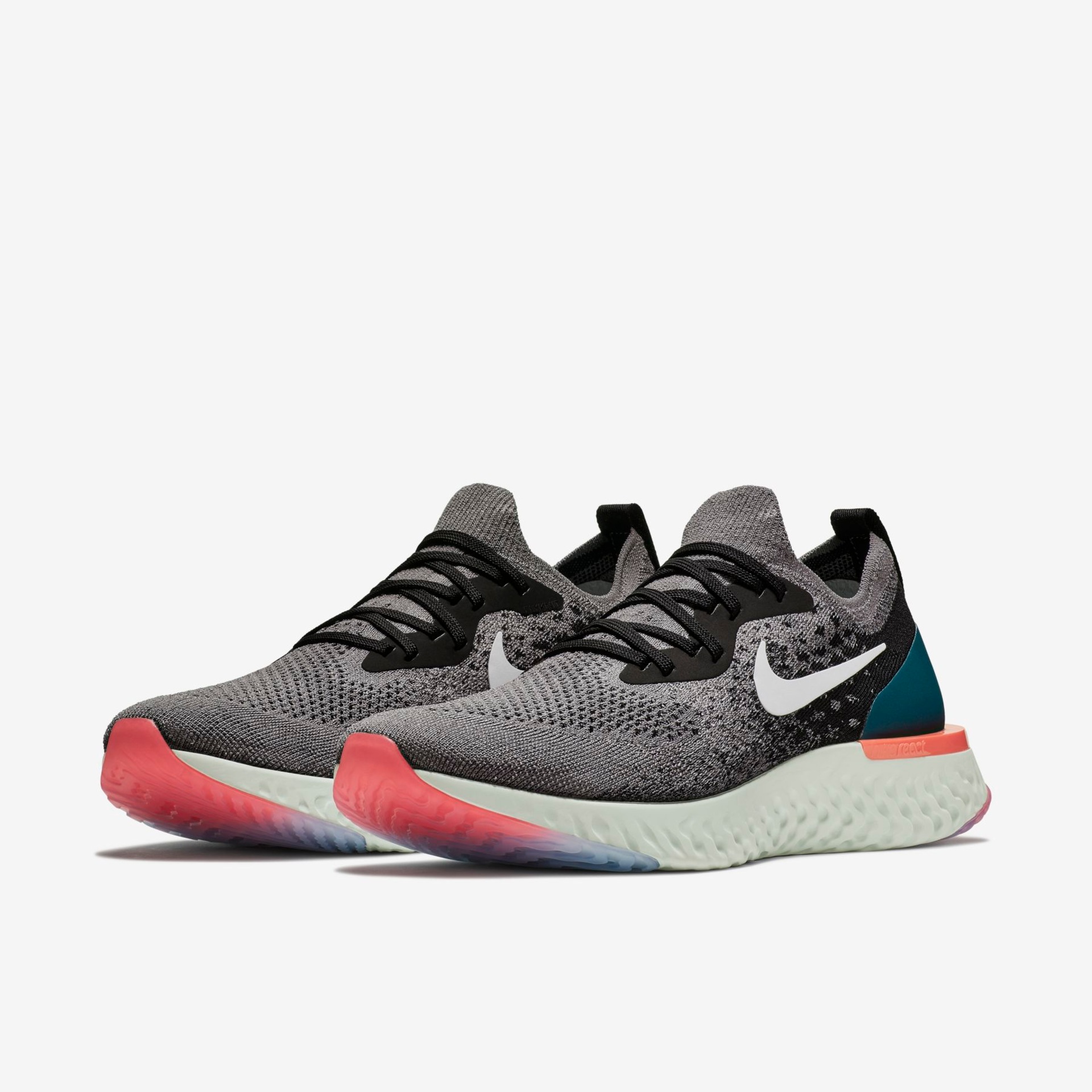 Tênis Nike Epic React Flyknit Masculino - Foto 5