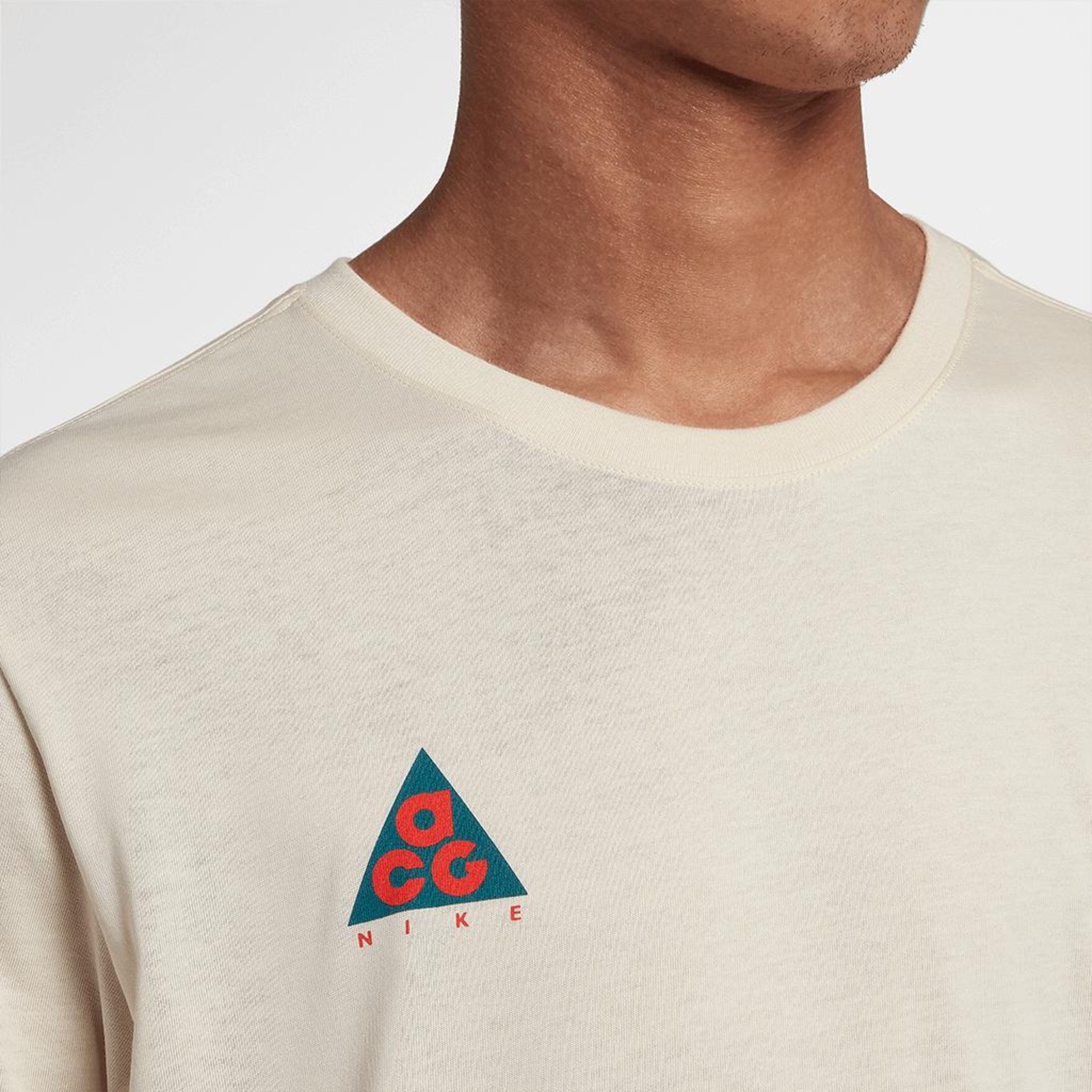 Camiseta Nike Sportswear ACG Masculina - Foto 3