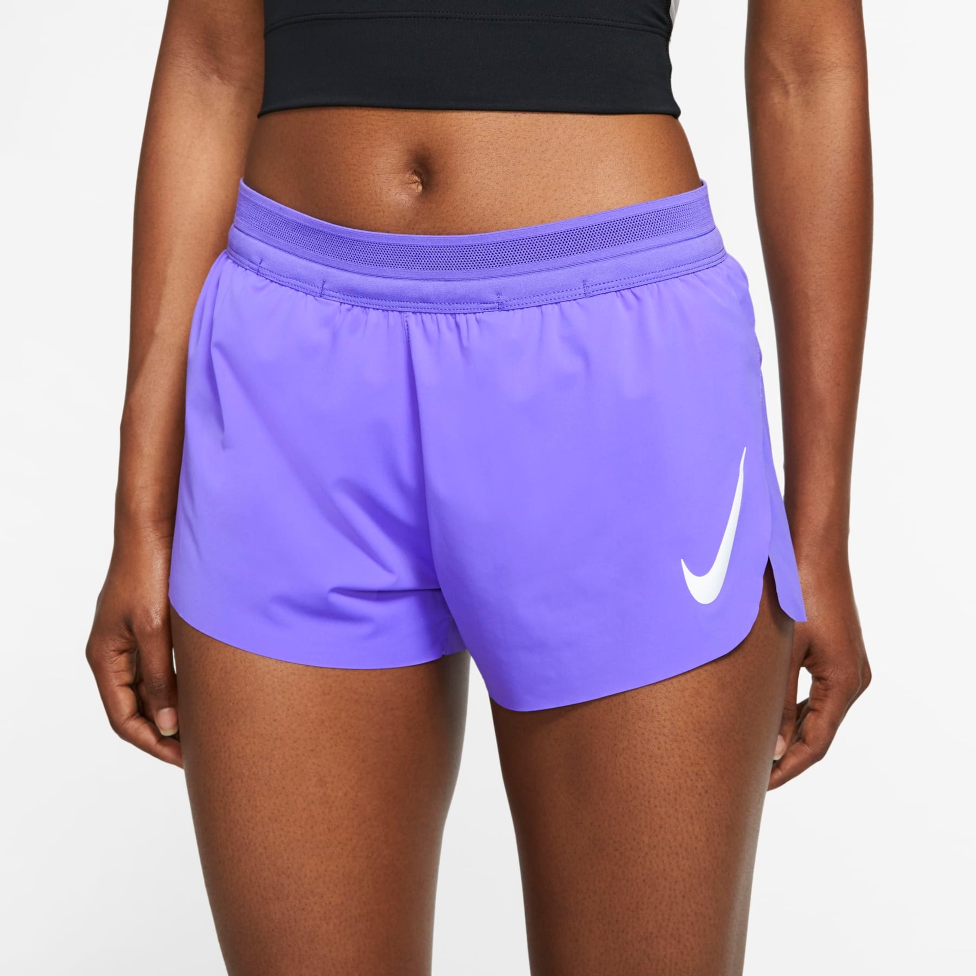 Shorts Nike AeroSwift Feminino - Foto 1