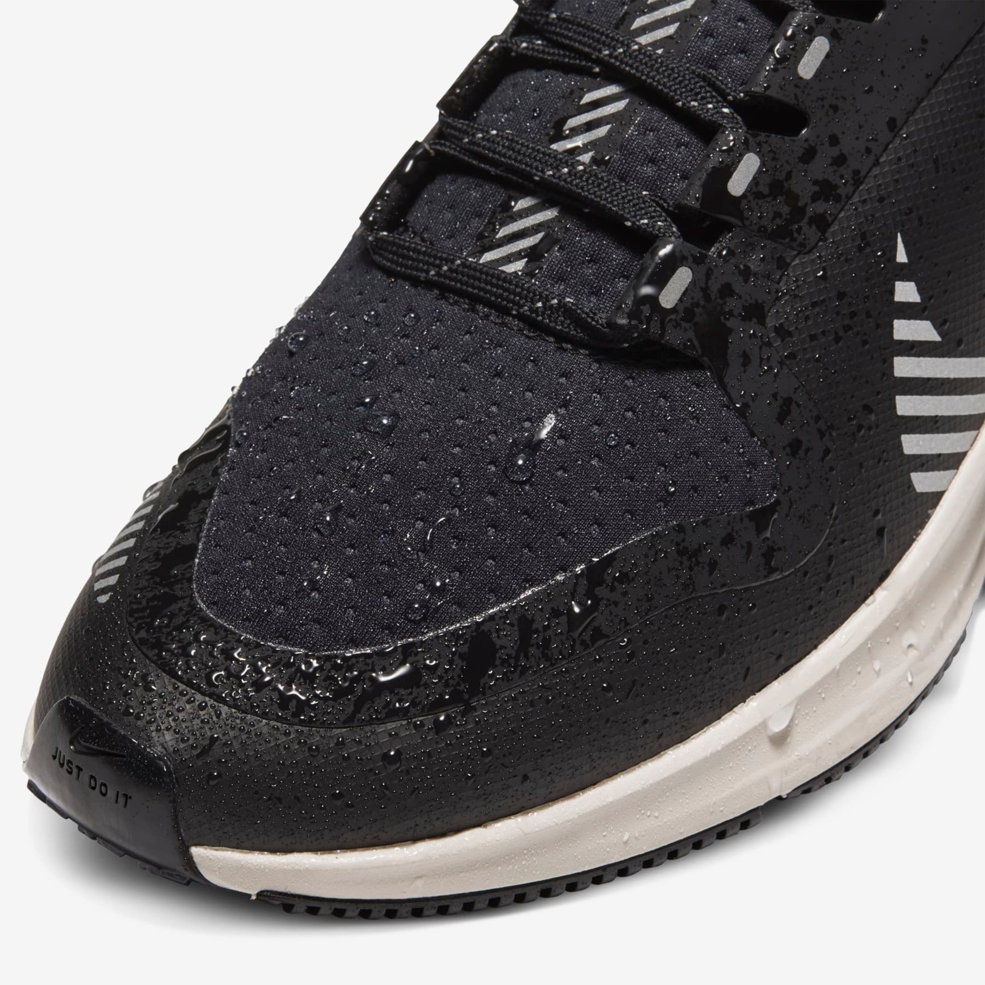 Tênis Nike Air Zoom Pegasus 36 Shield Feminino - Foto 11