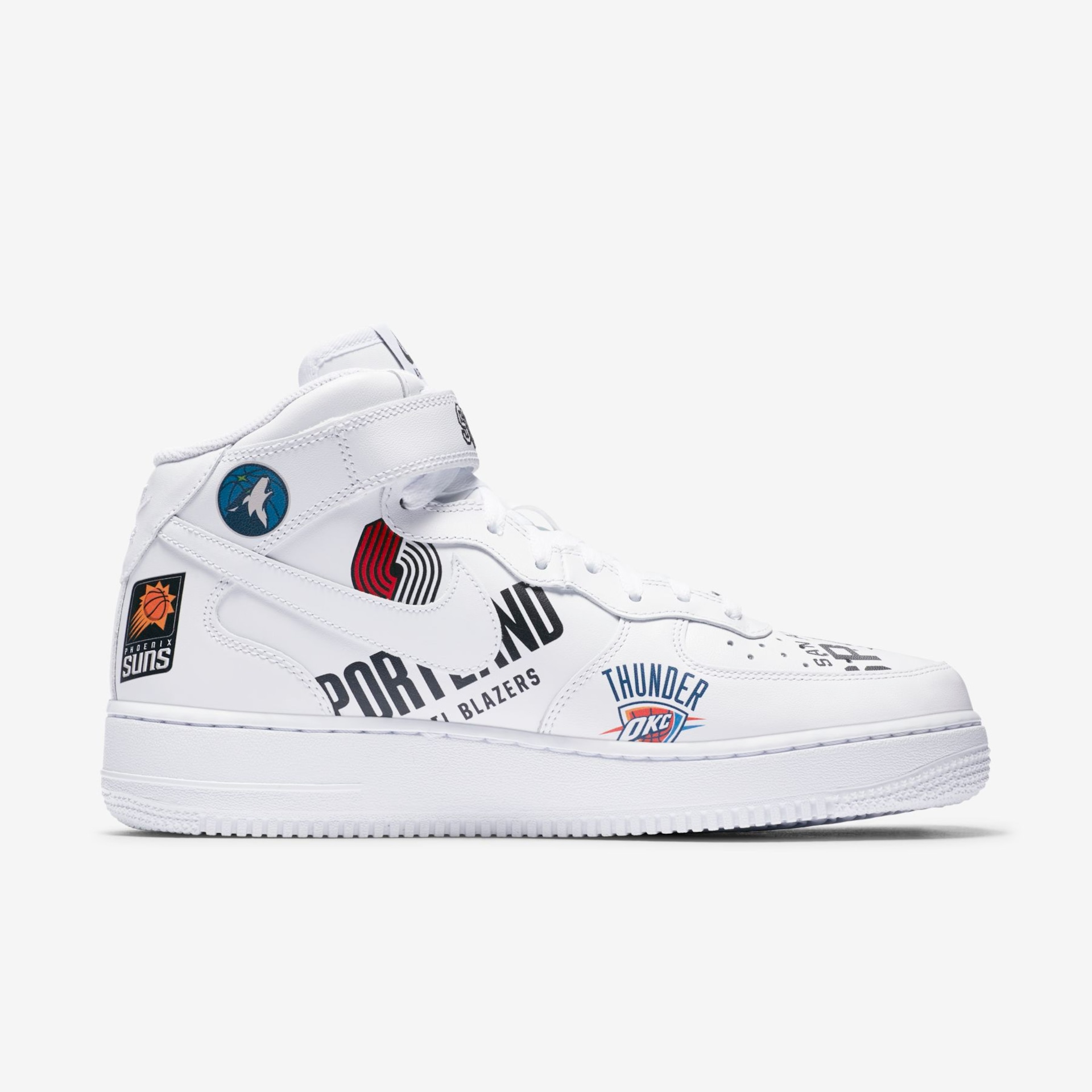 Tênis Nike x Supreme Air Force 1 Mid '07 Masculino - Foto 3