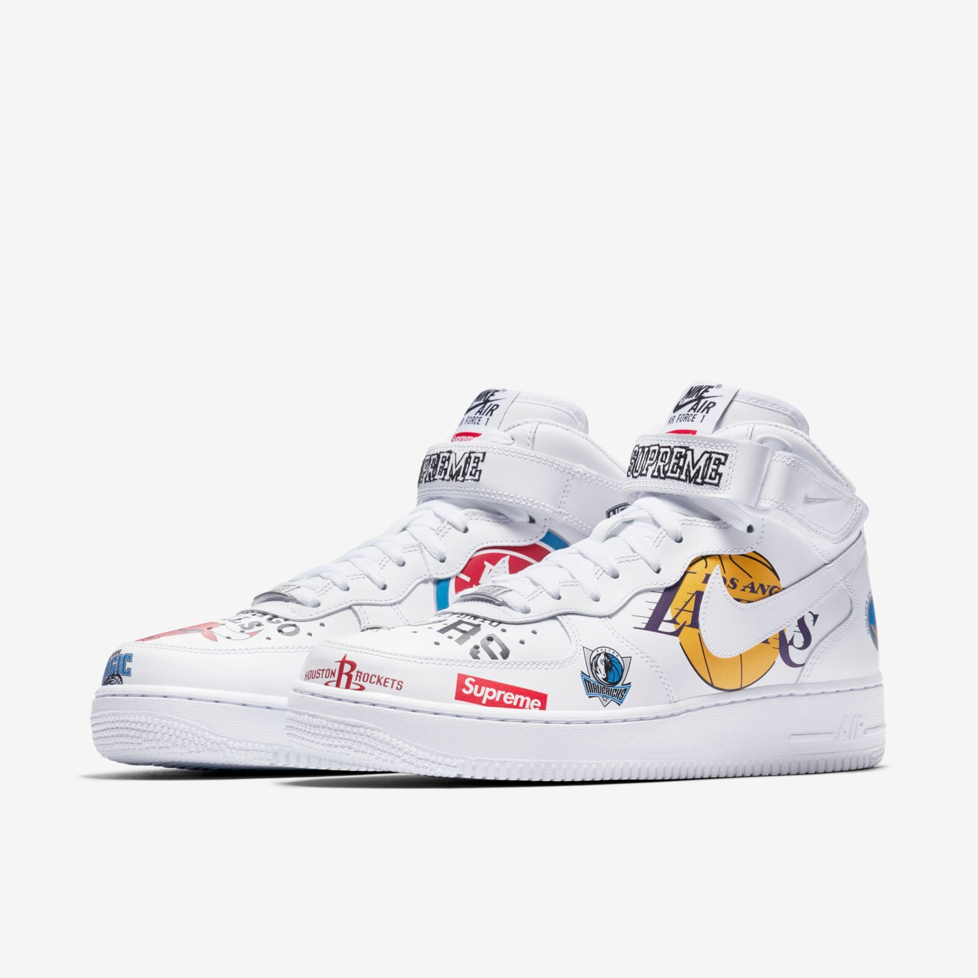 Tênis Nike x Supreme Air Force 1 Mid '07 Masculino - Foto 5