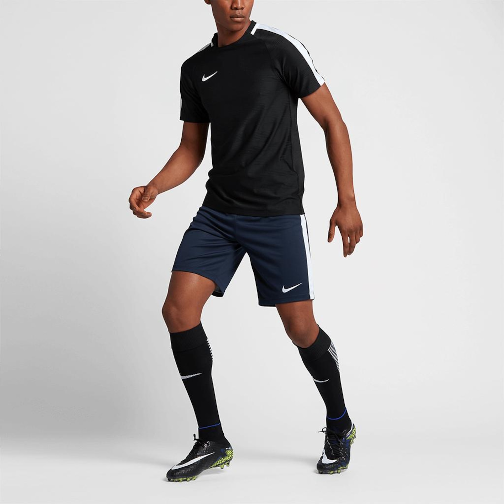 Shorts Nike Dri-Fit Academy Masculino - Foto 5