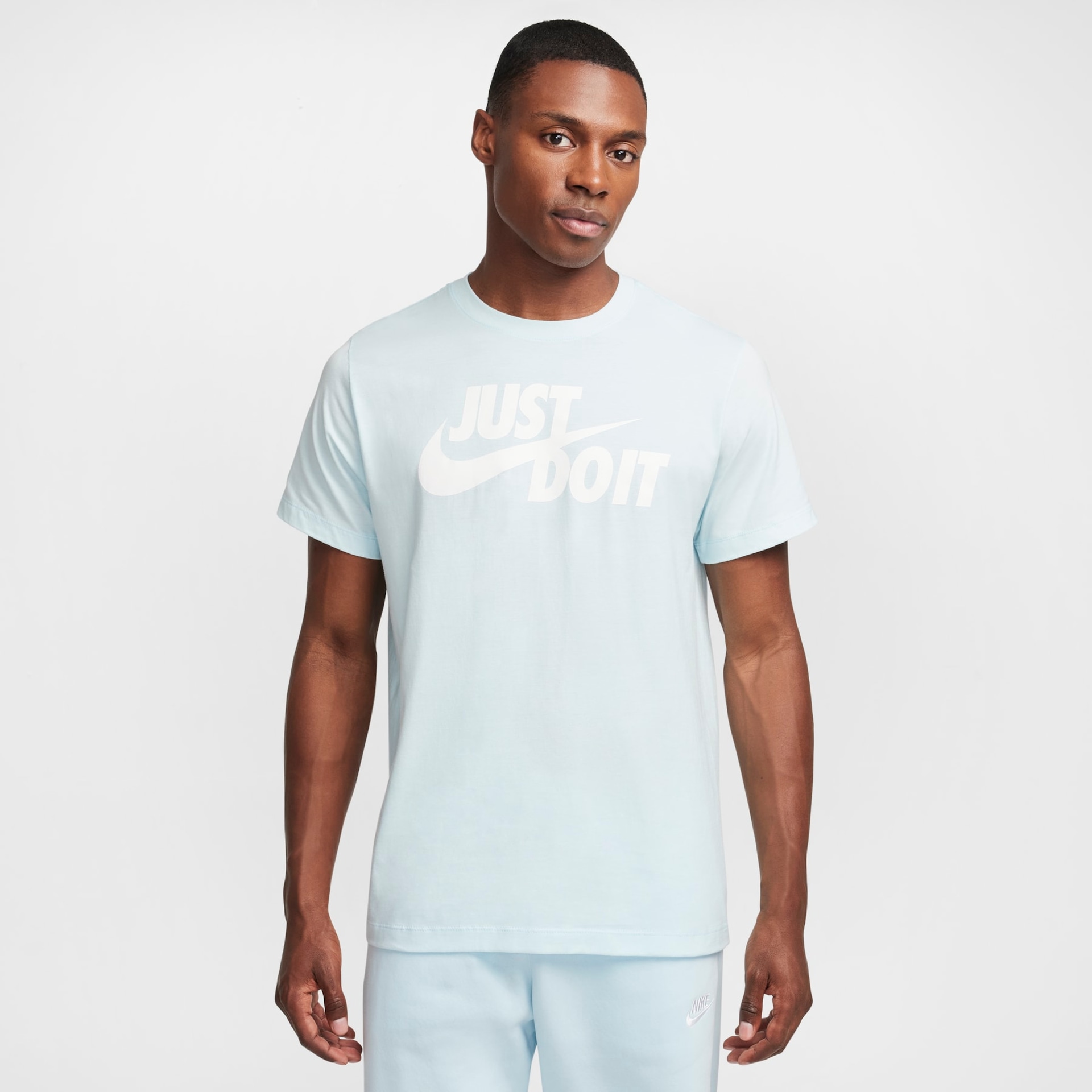 Camiseta Nike Sportswear JDI Masculina - Foto 1