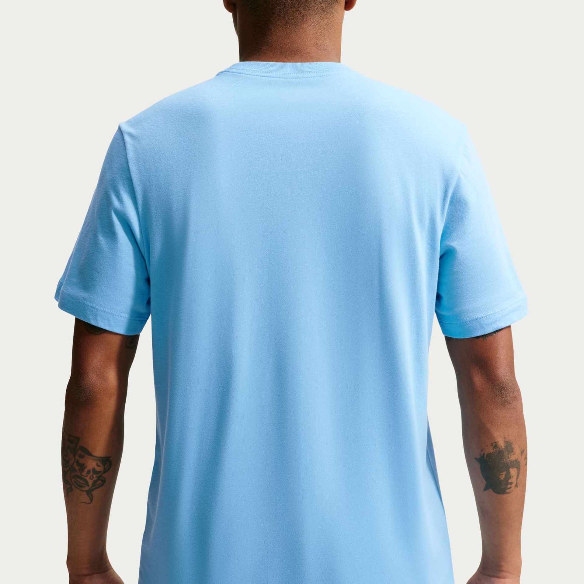 Camiseta Nike Sportswear JDI Masculina - Foto 2
