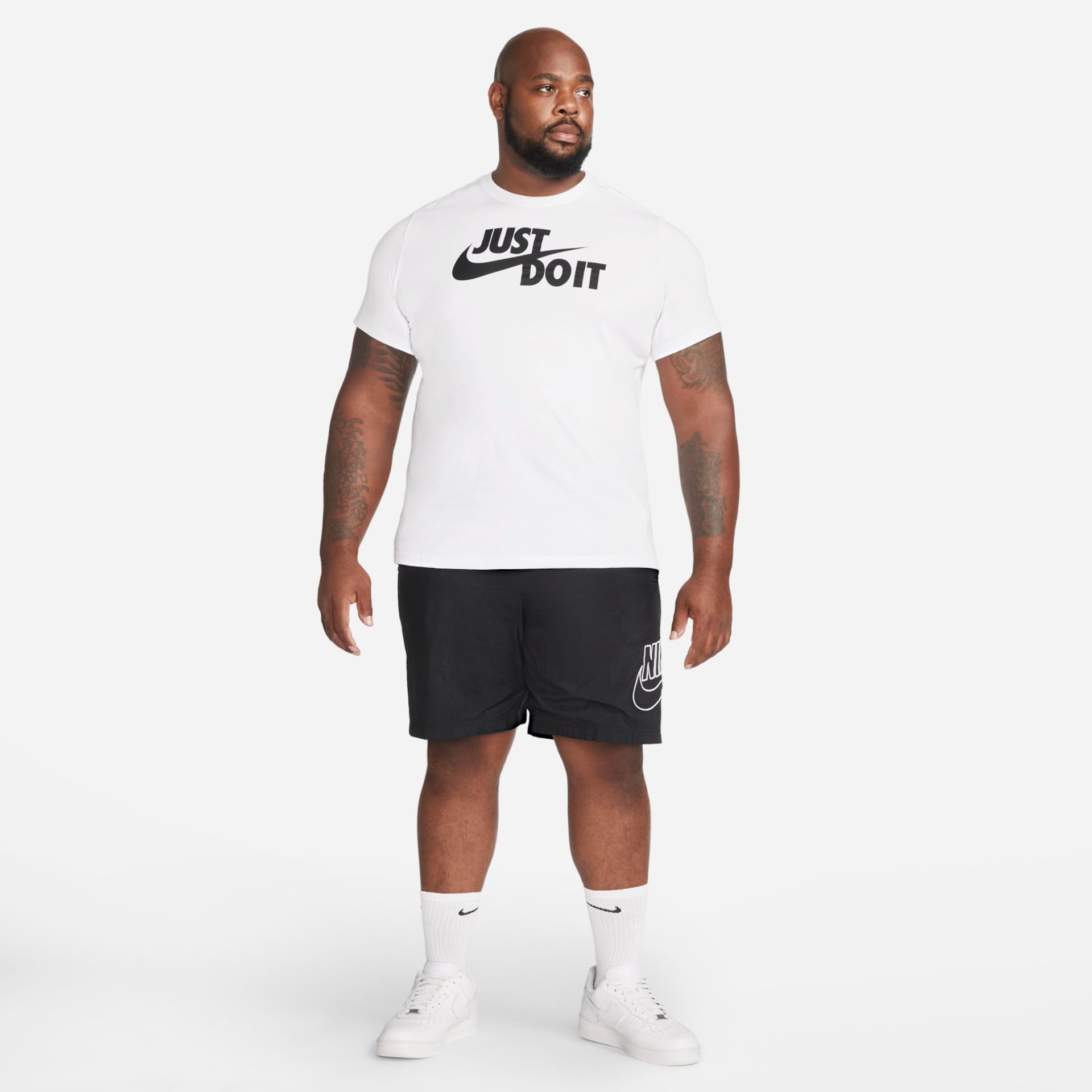 Camiseta Nike Sportswear JDI Masculina - Foto 9