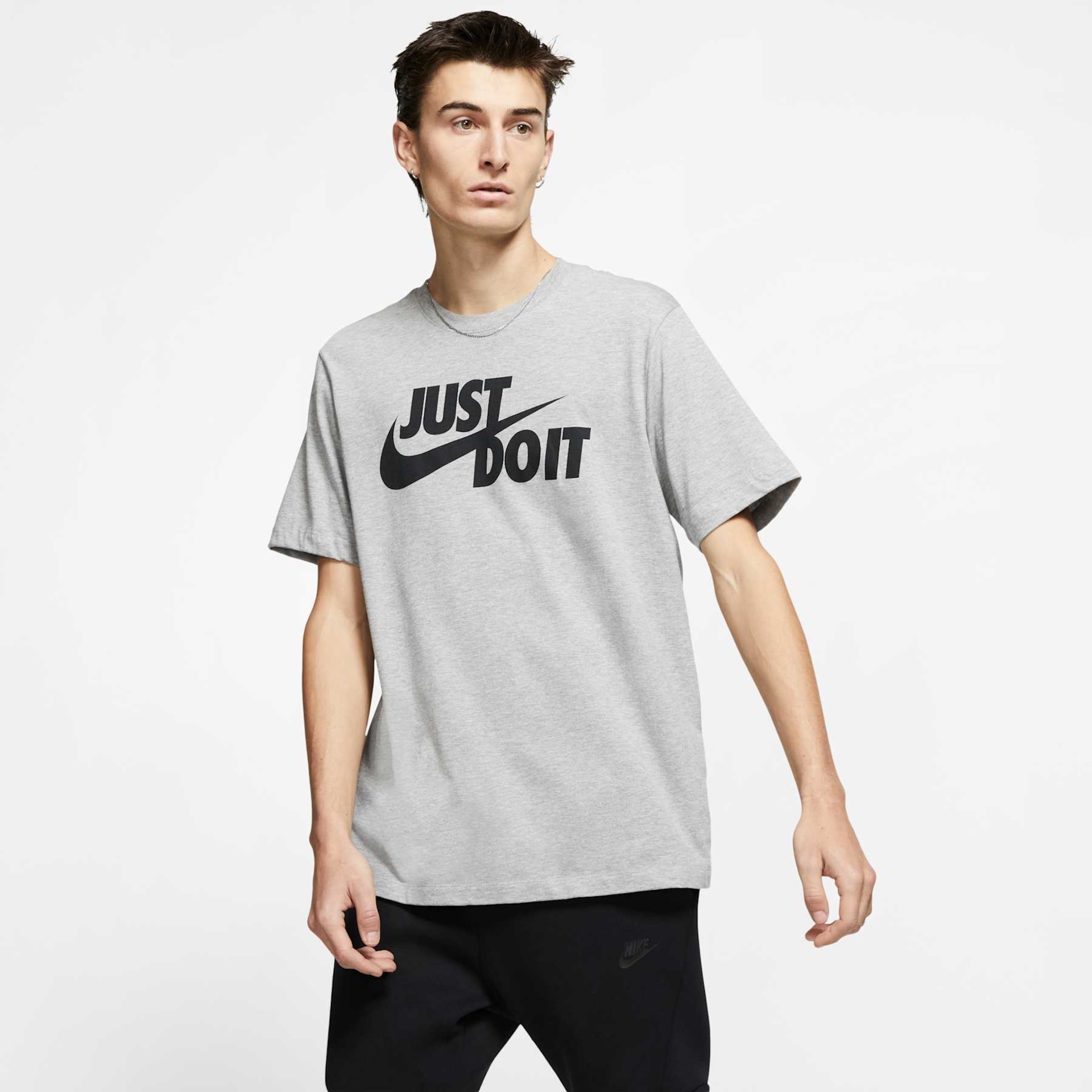 Imagem principal de Camiseta Nike Sportswear JDI Masculina